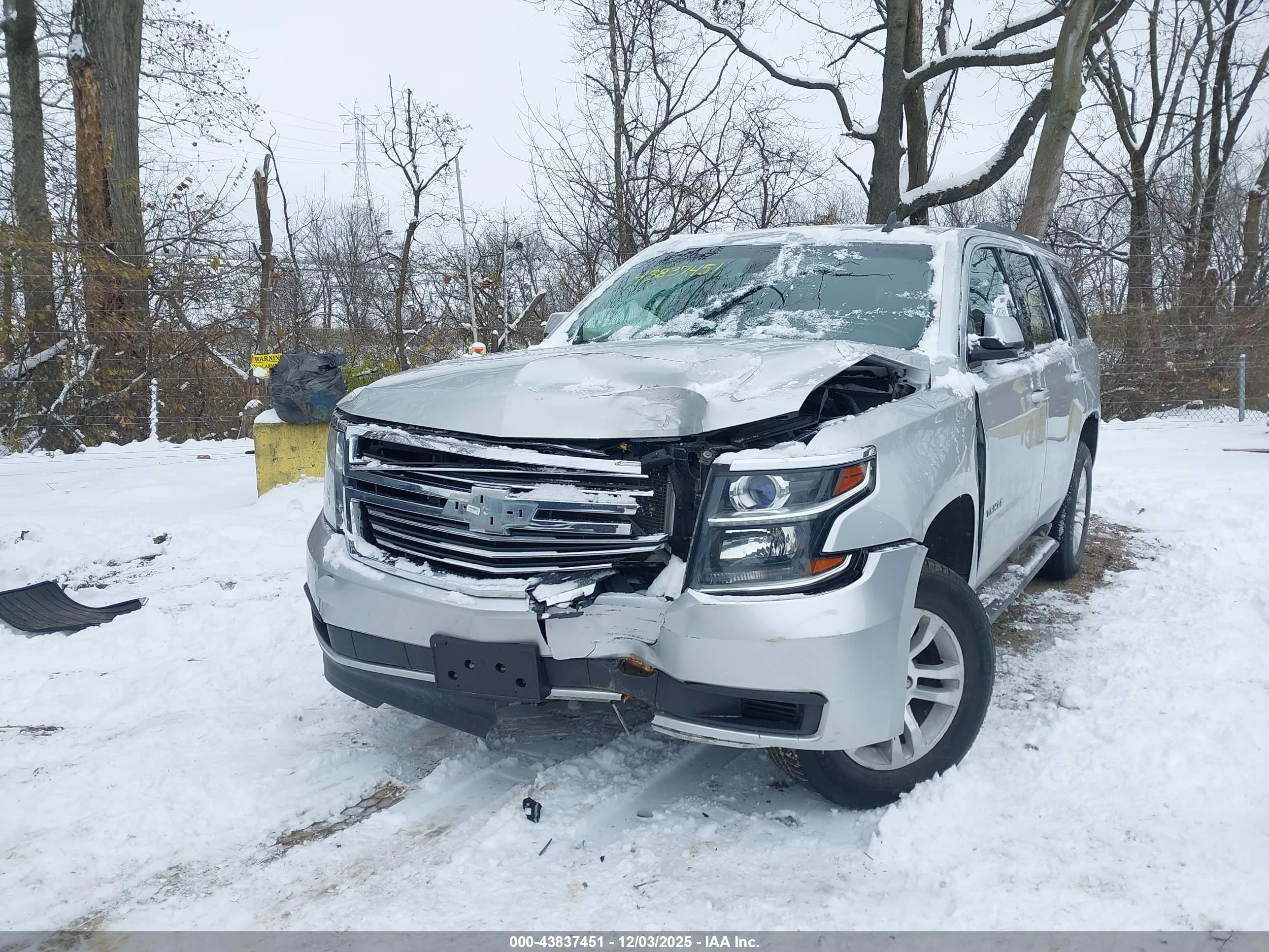 CHEVROLET TAHOE image 2