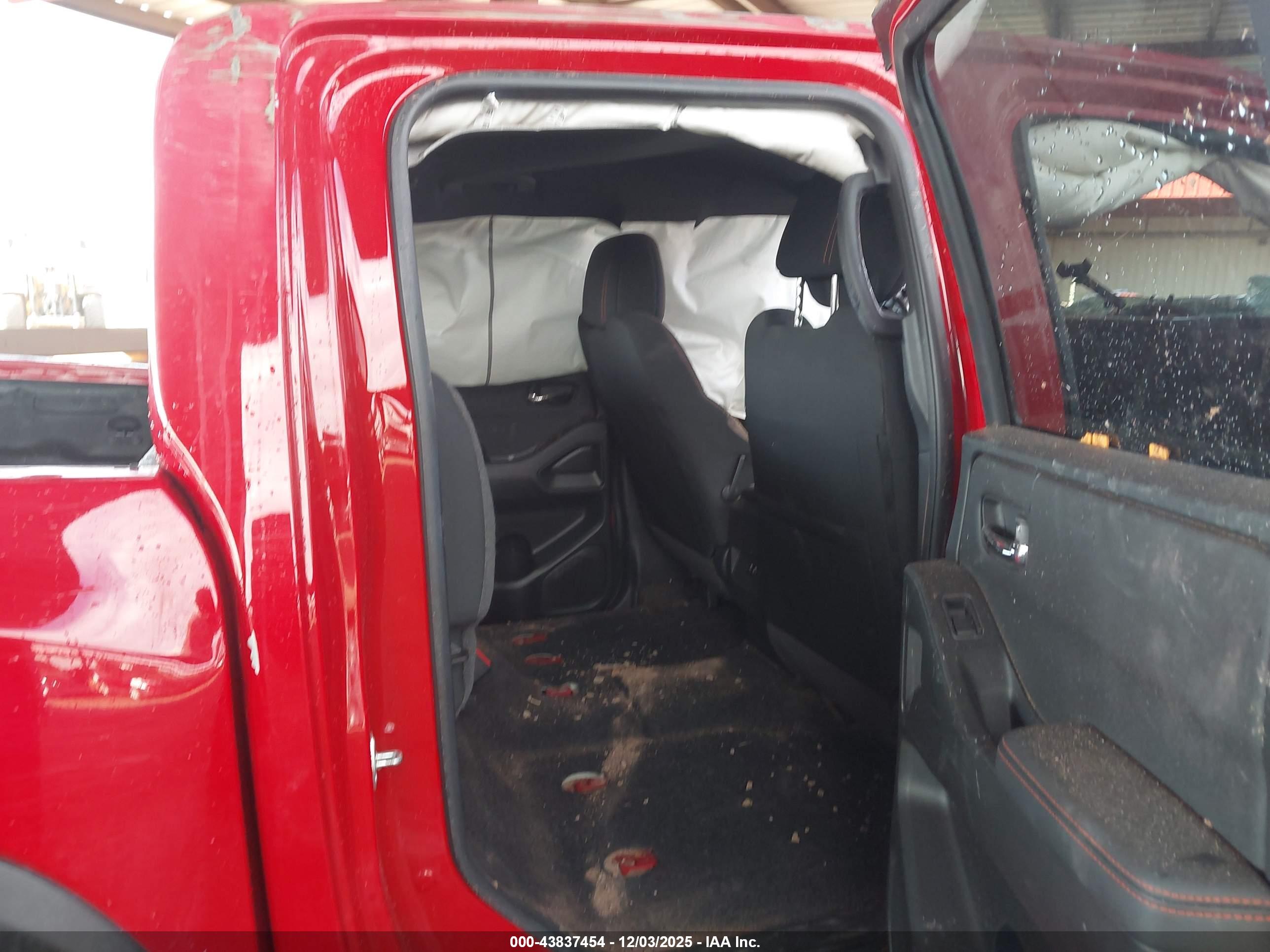 NISSAN FRONTIER image 8