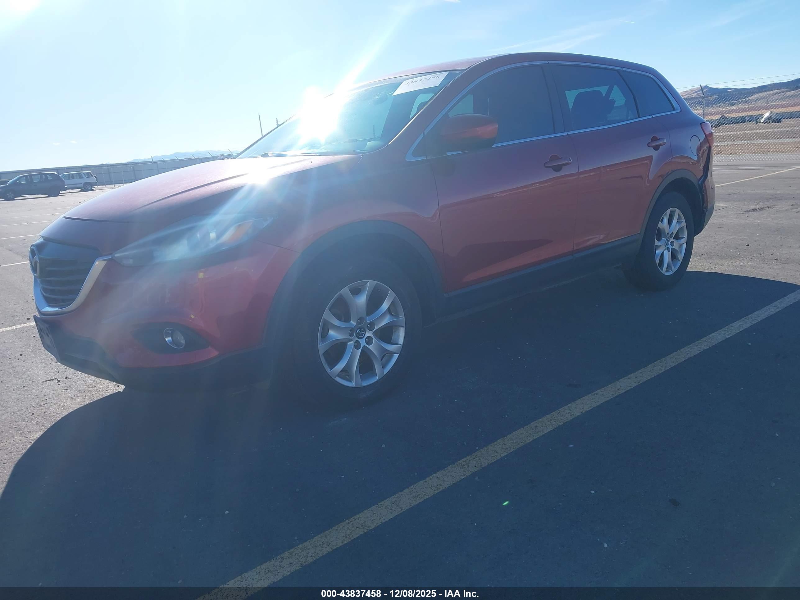 MAZDA CX-9 image 2