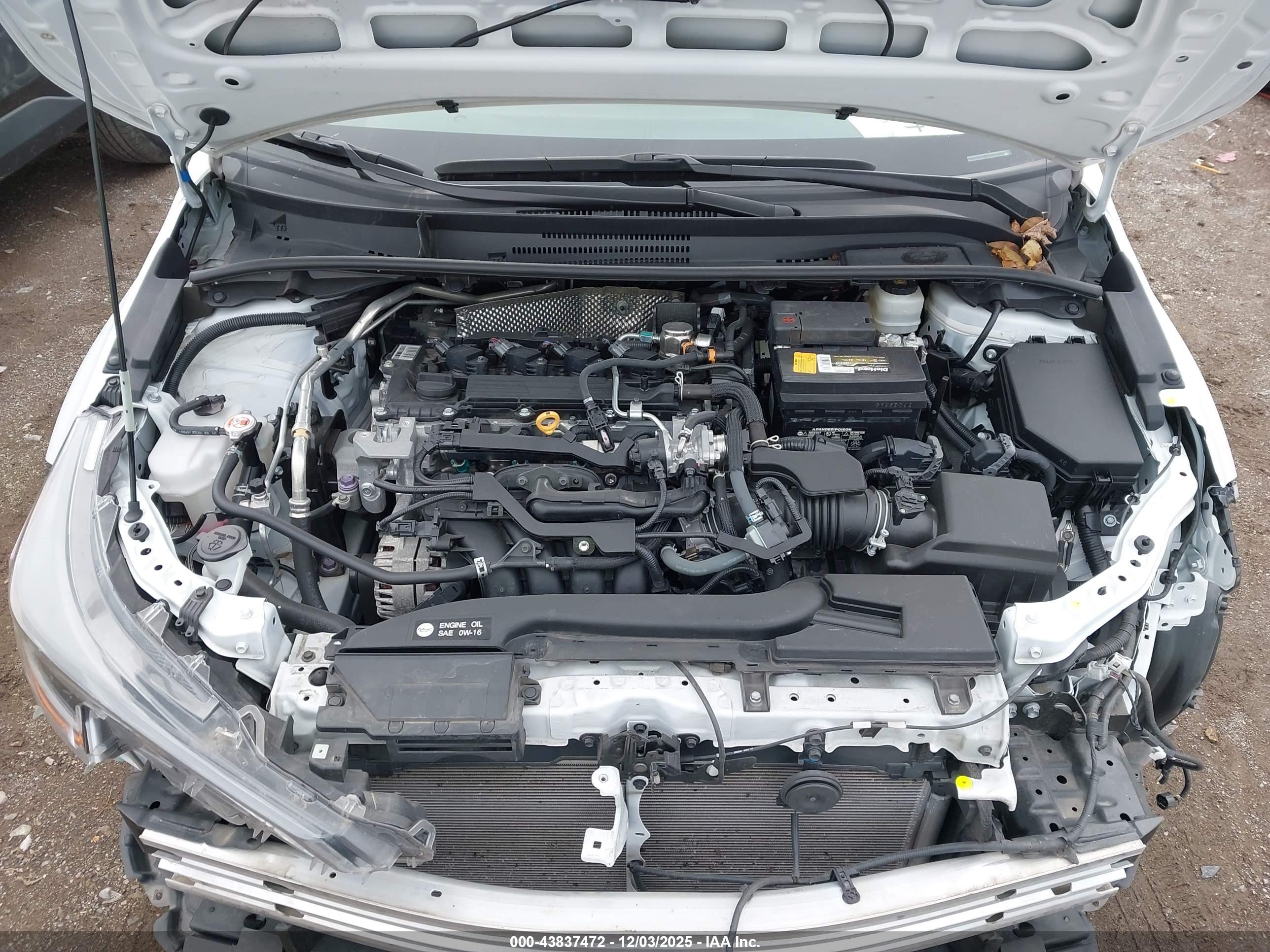 TOYOTA COROLLA image 10