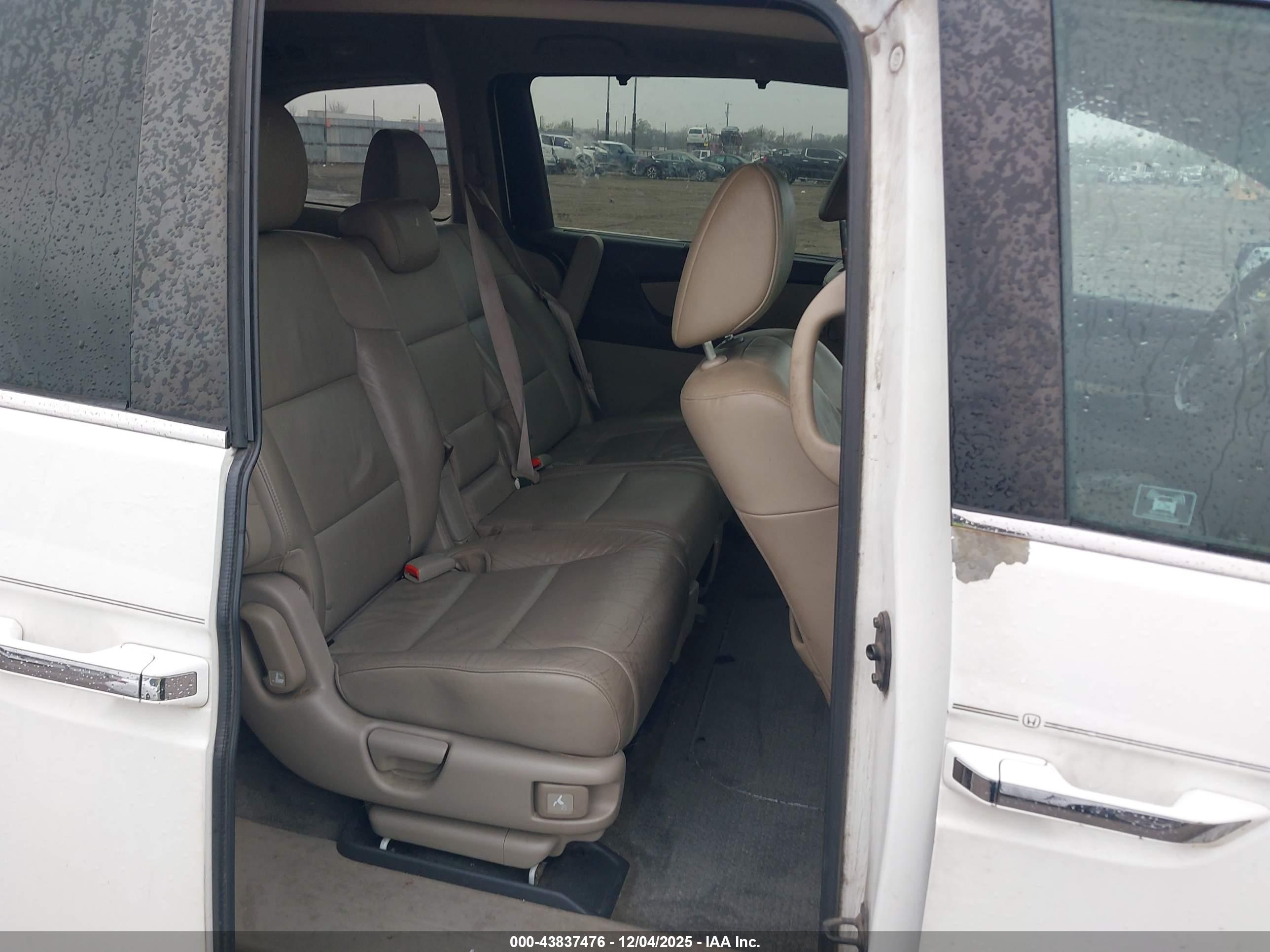 HONDA ODYSSEY image 8