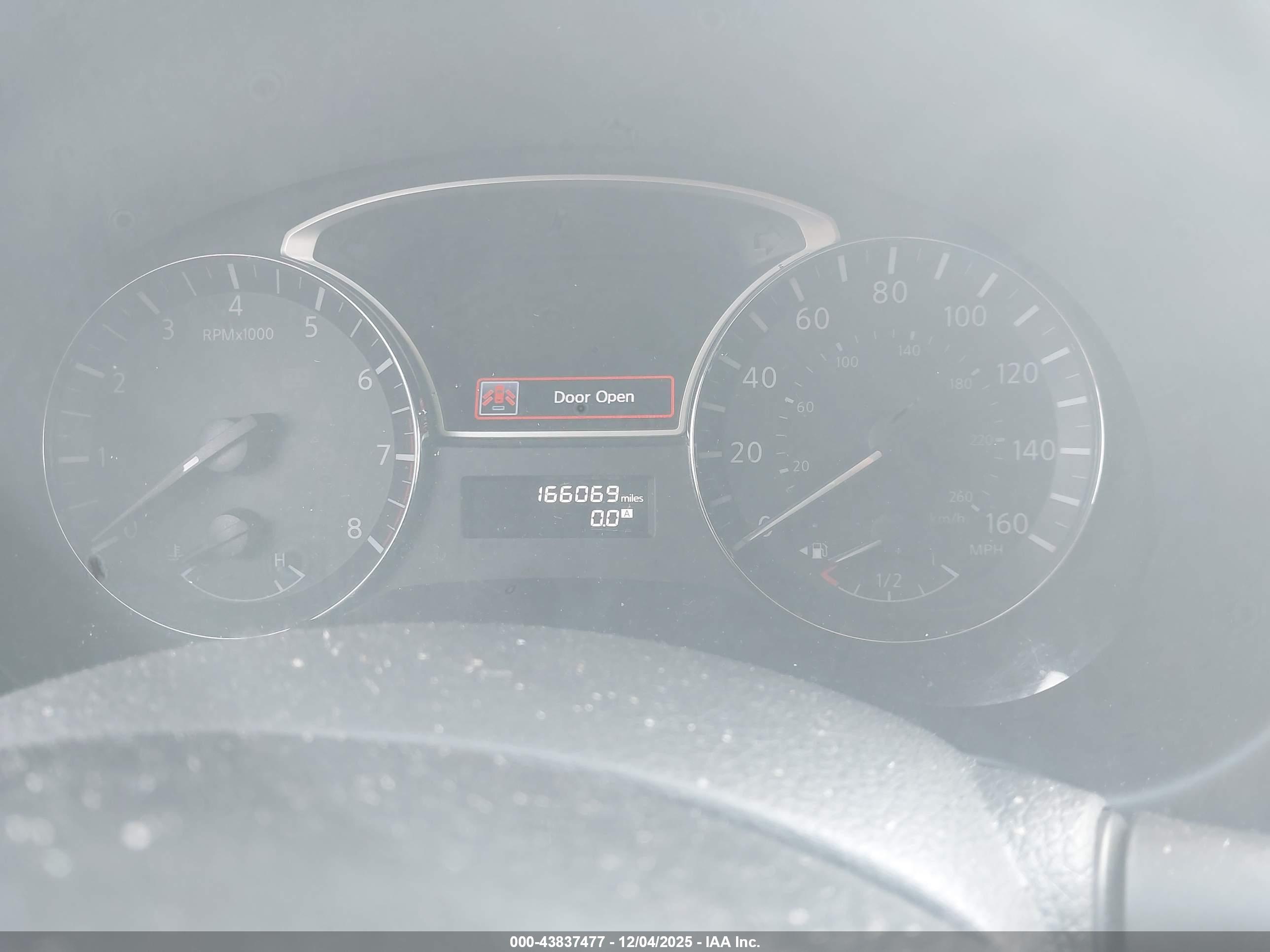 NISSAN ALTIMA image 7
