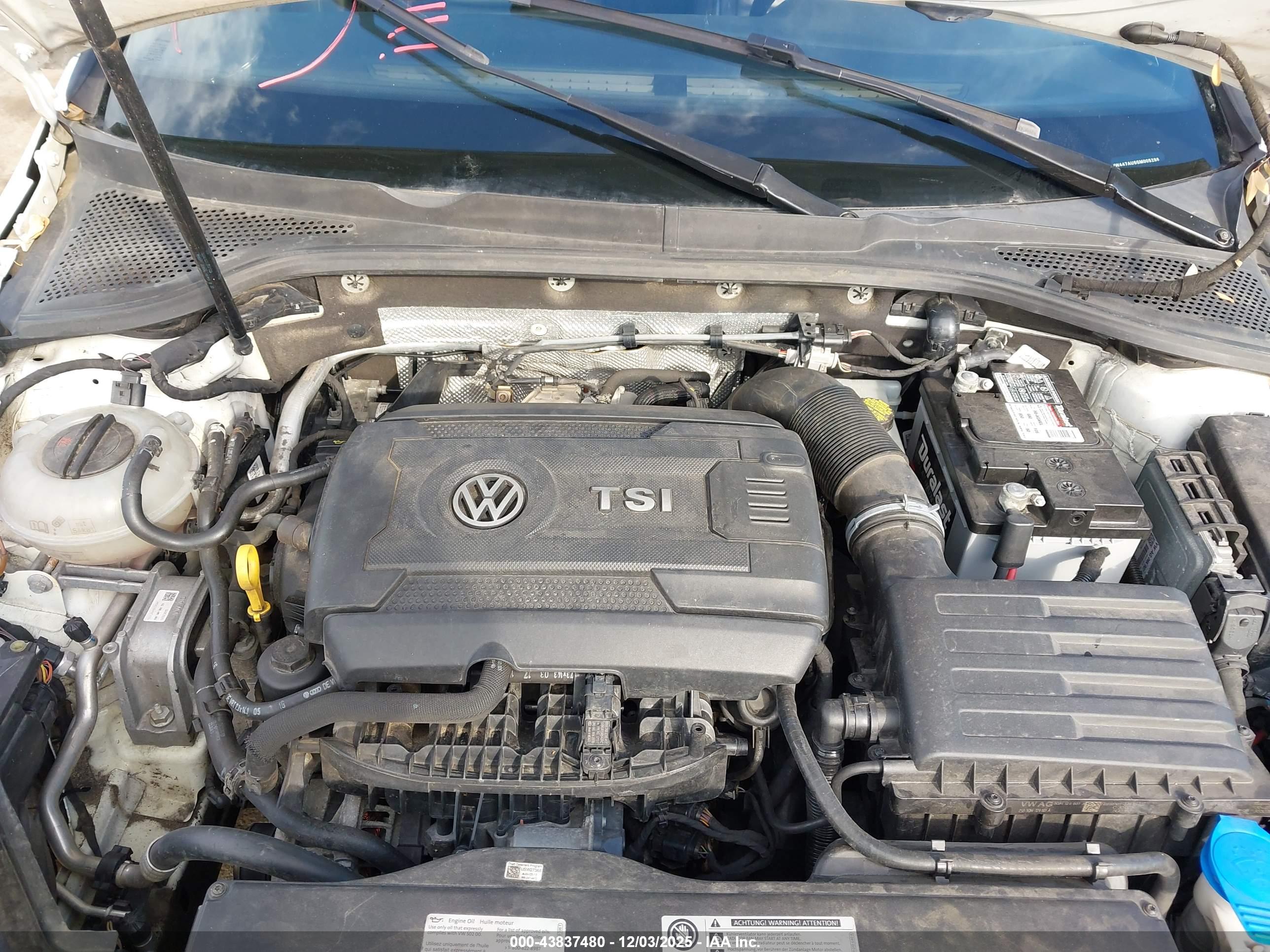 VOLKSWAGEN GOLF image 10
