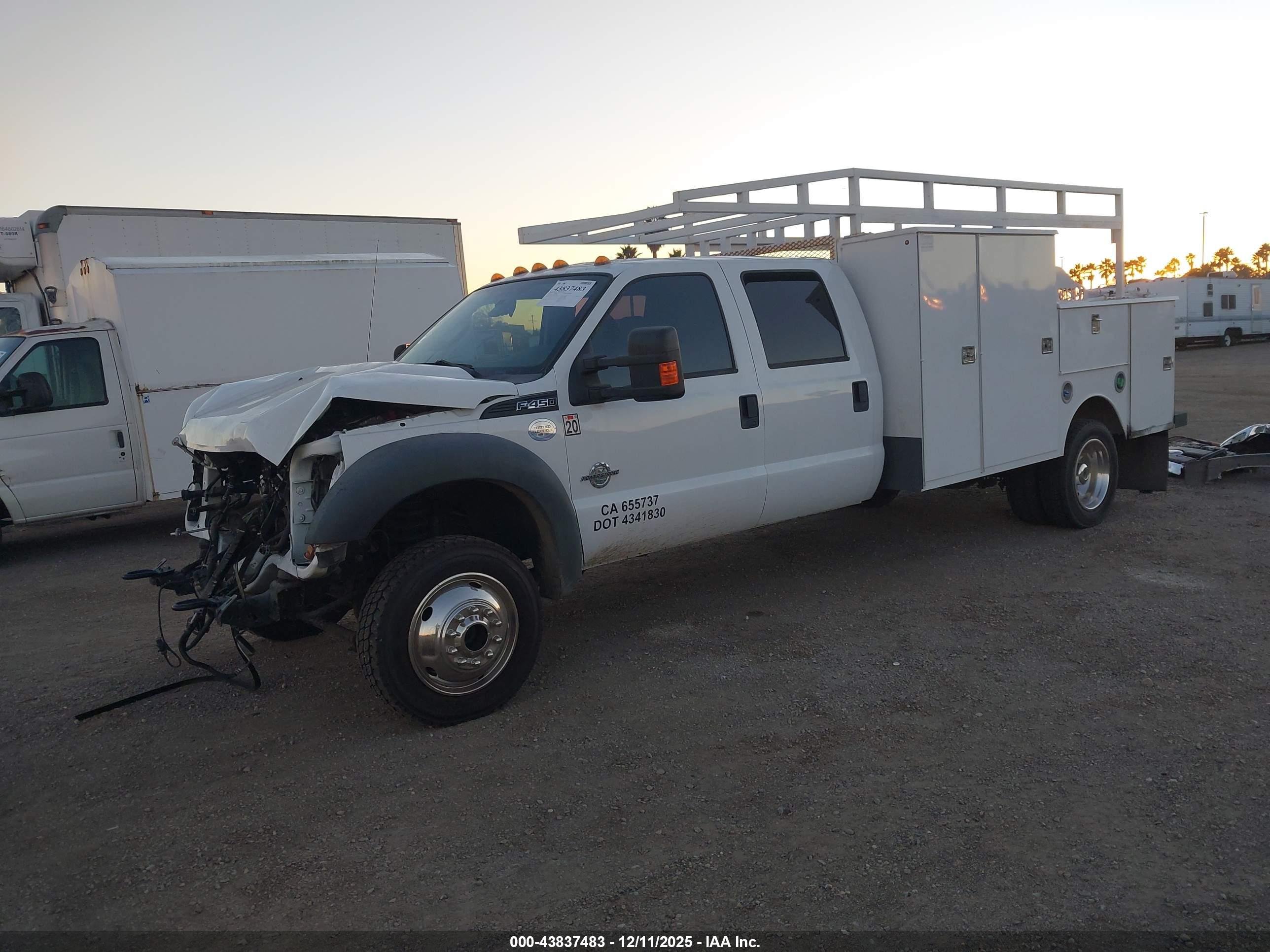 FORD F-450 image 2