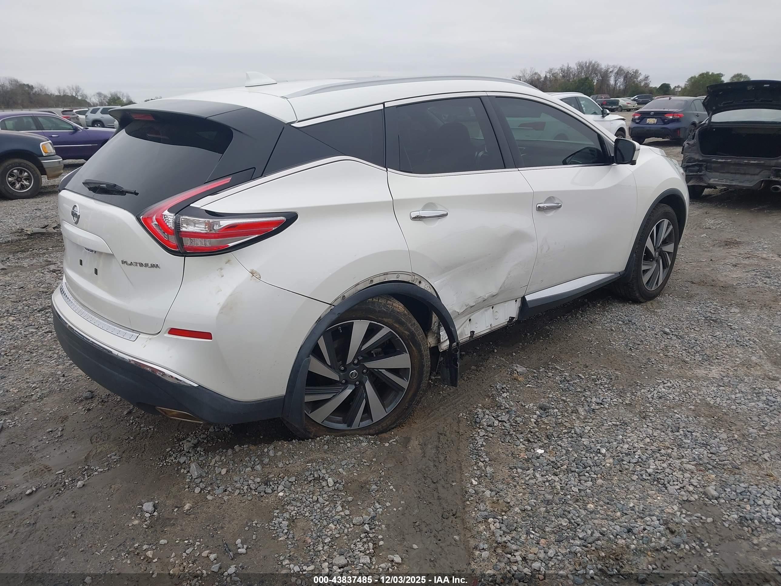 NISSAN MURANO image 4