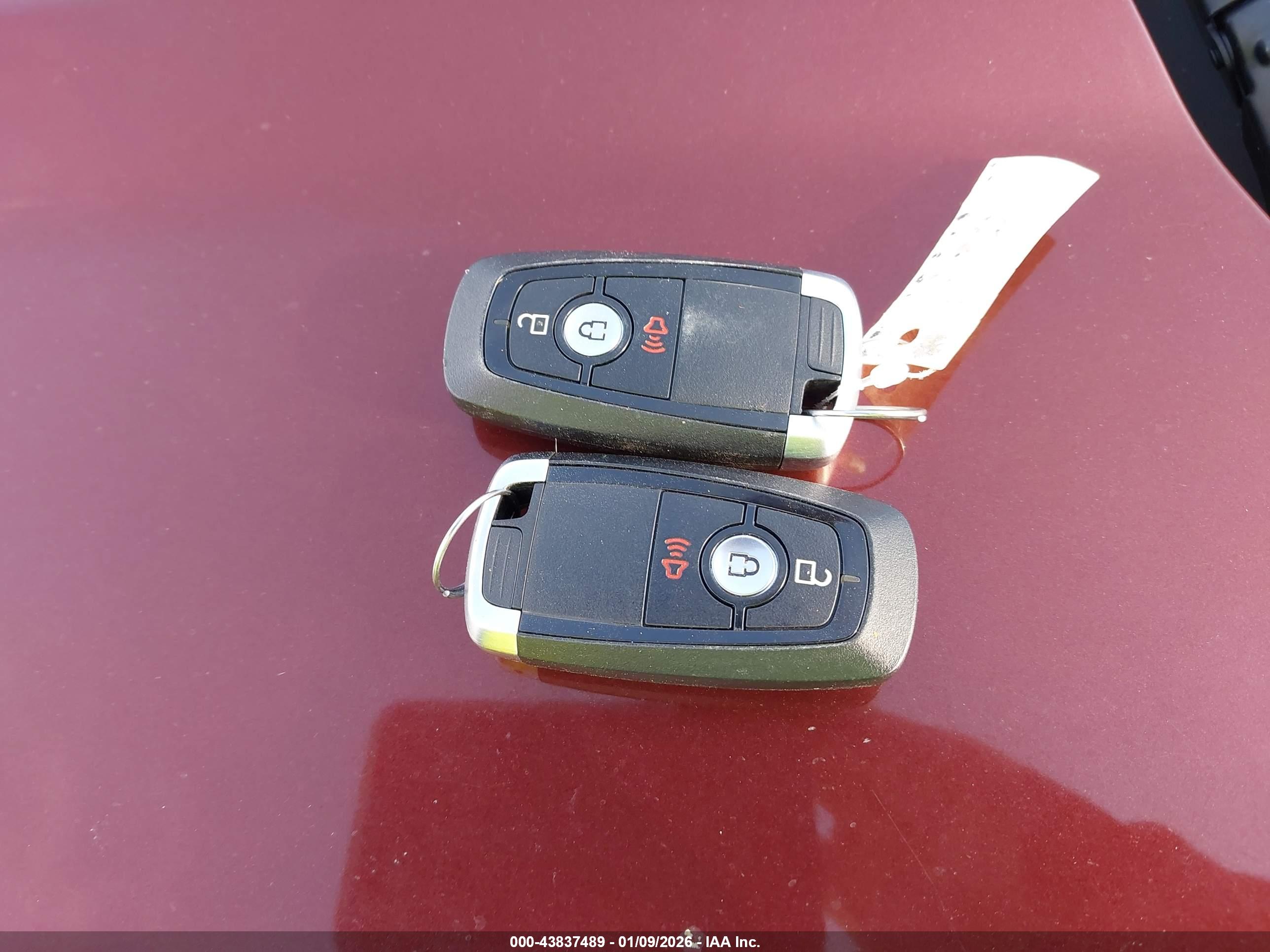 FORD ESCAPE image 11