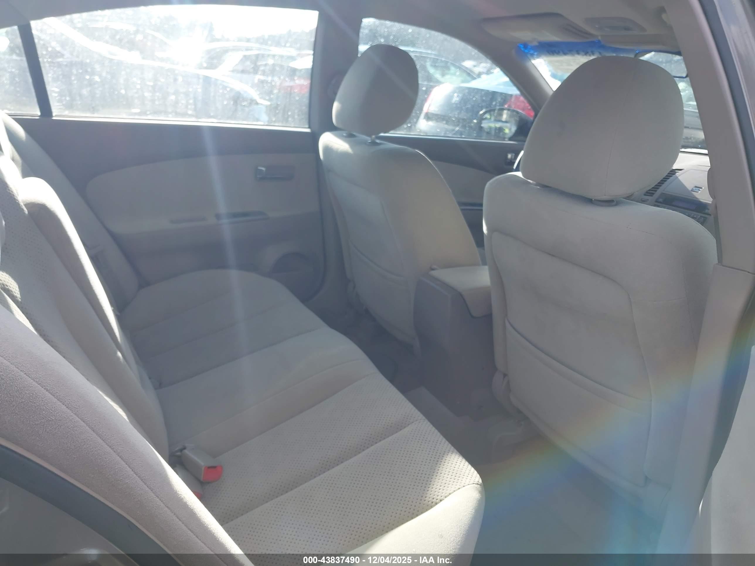 NISSAN ALTIMA image 8