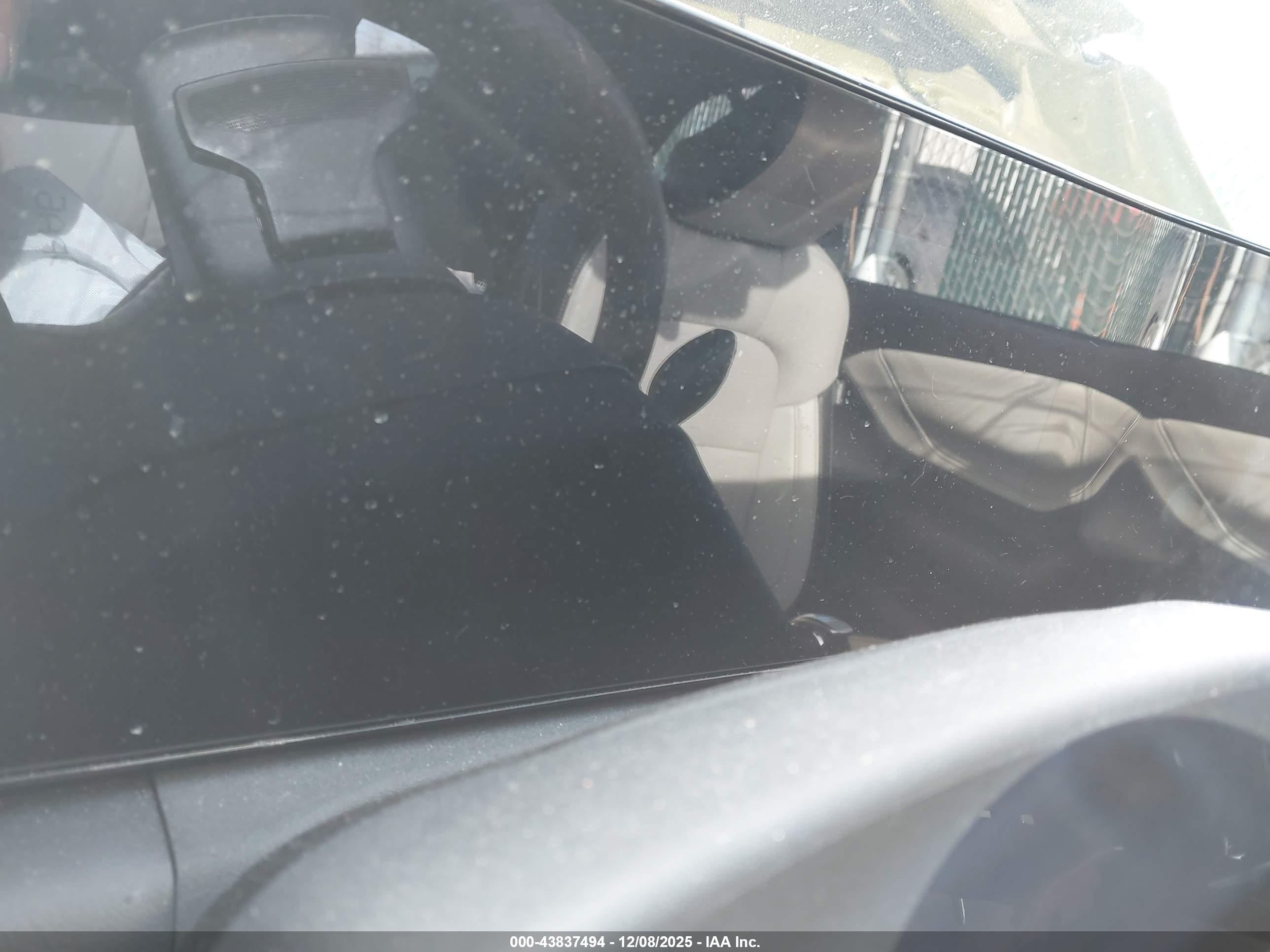 FORD MUSTANG image 7