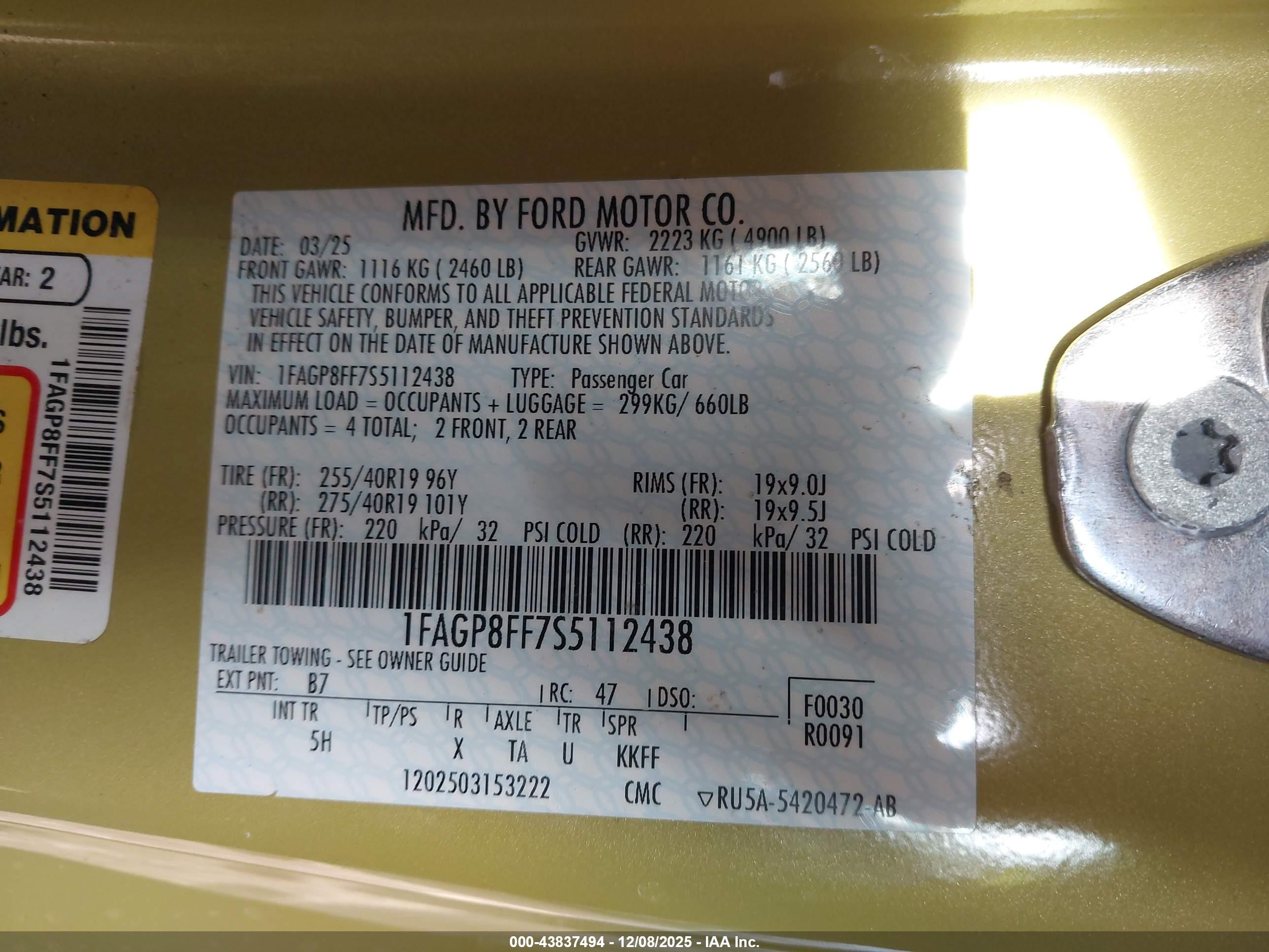 FORD MUSTANG image 9
