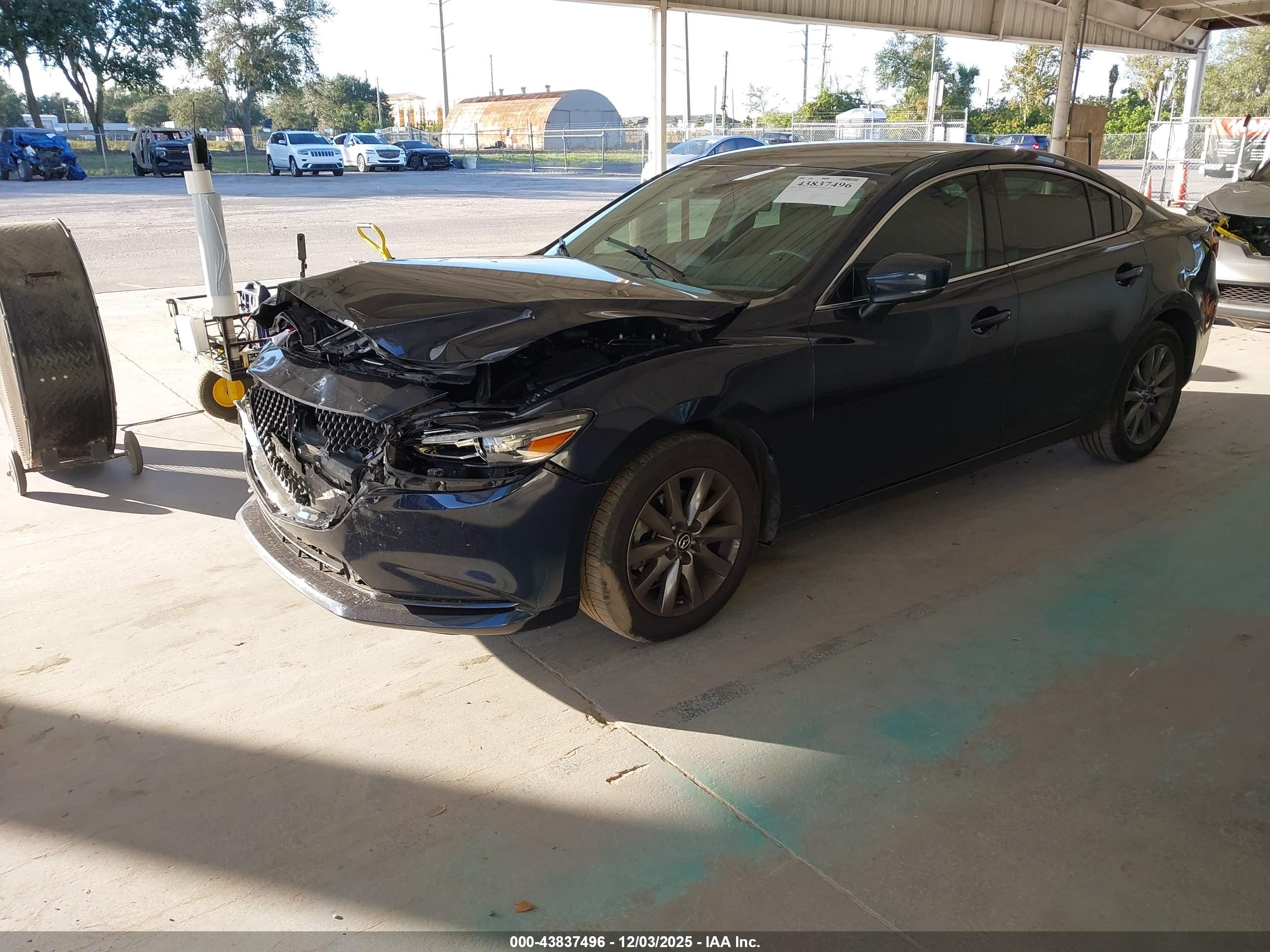 MAZDA MAZDA6 image 2