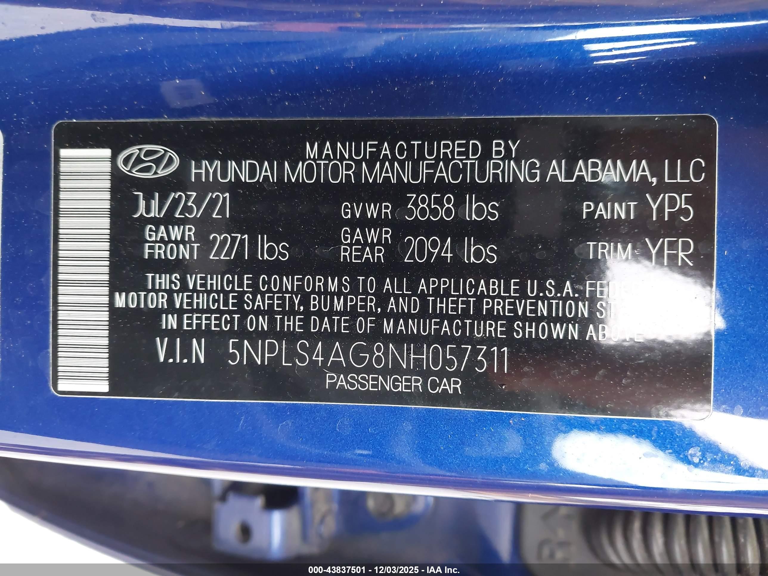 HYUNDAI ELANTRA image 9