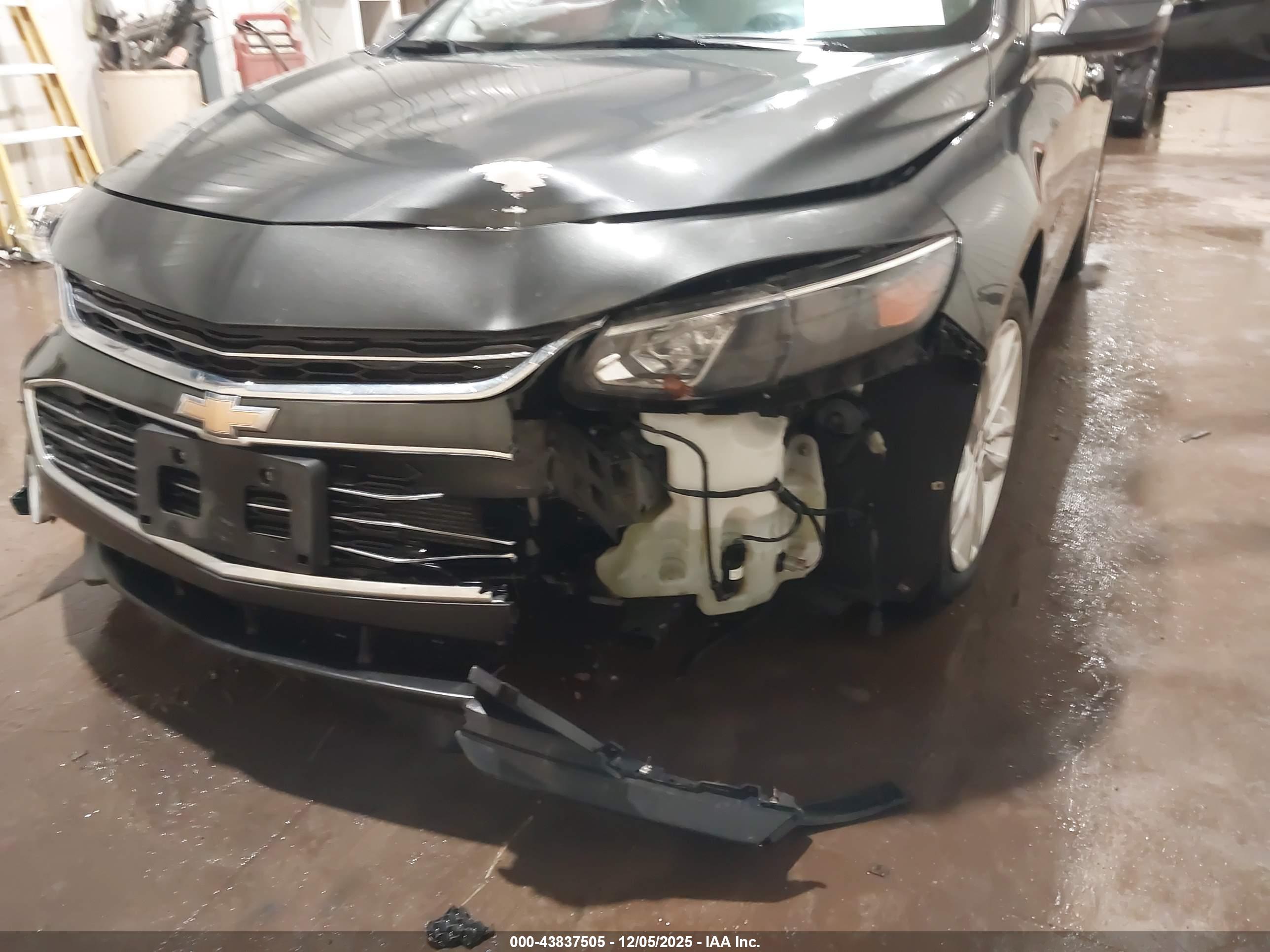 CHEVROLET MALIBU image 6