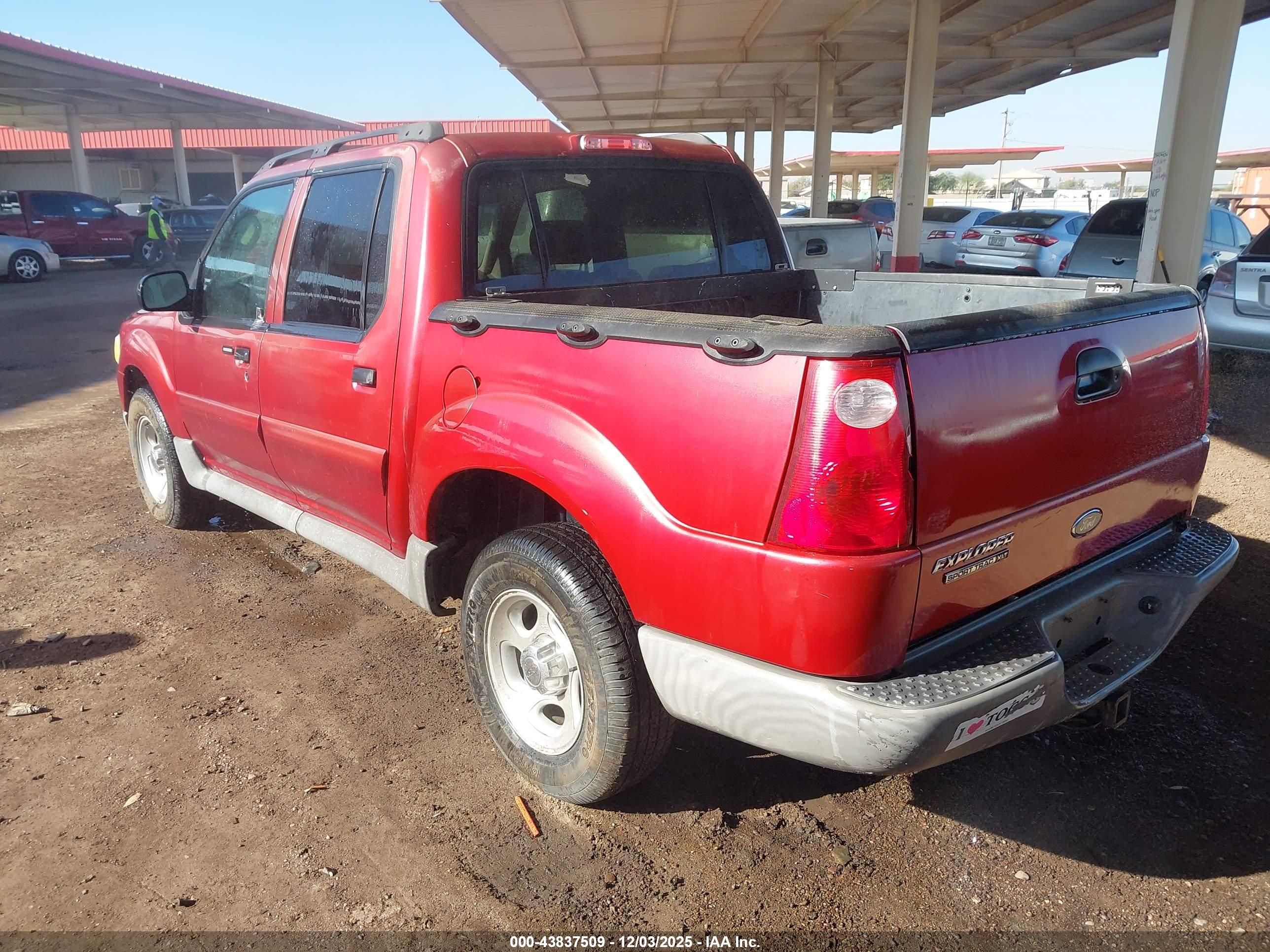 FORD EXPLORER image 3