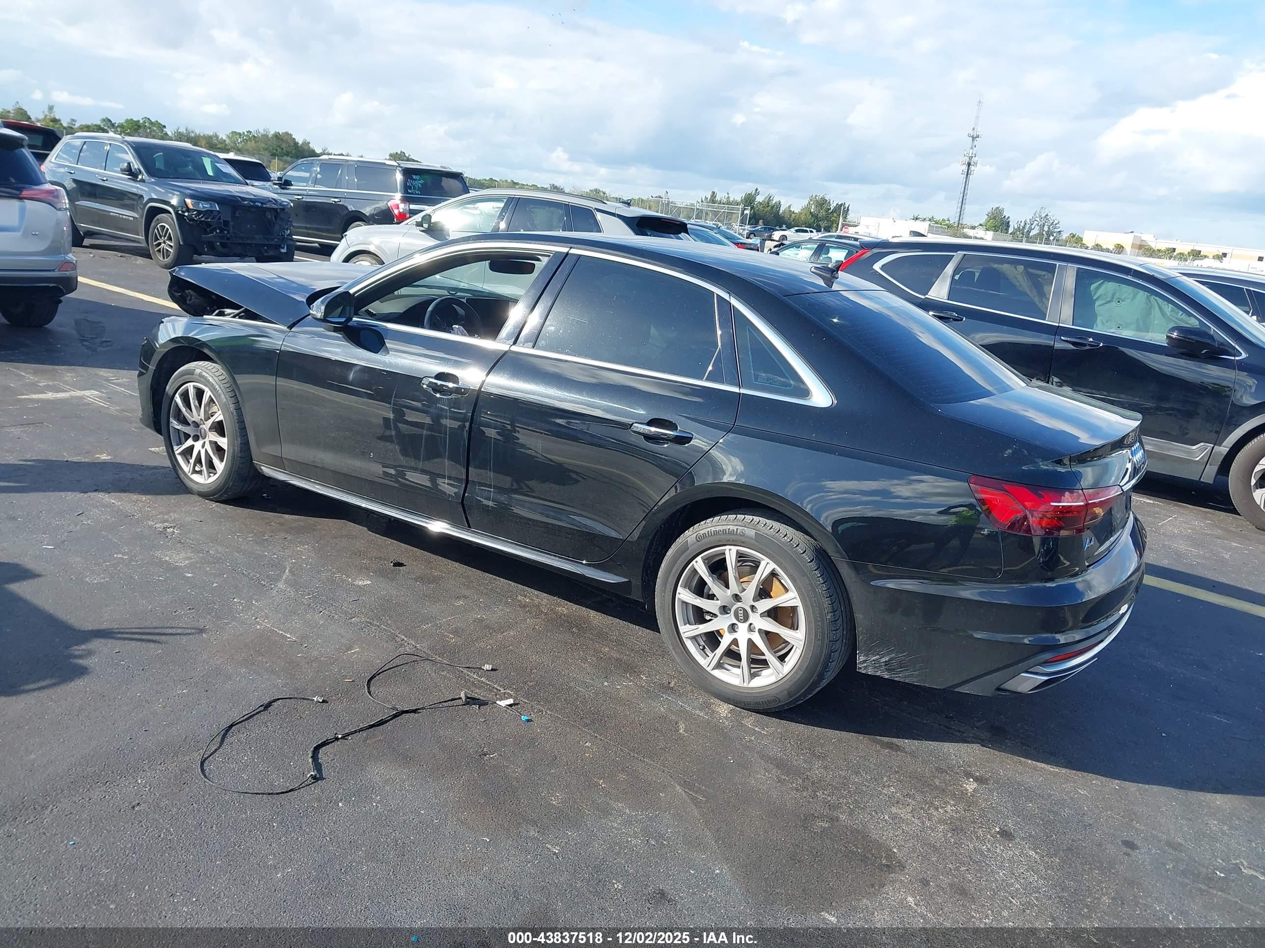 AUDI A4 image 3