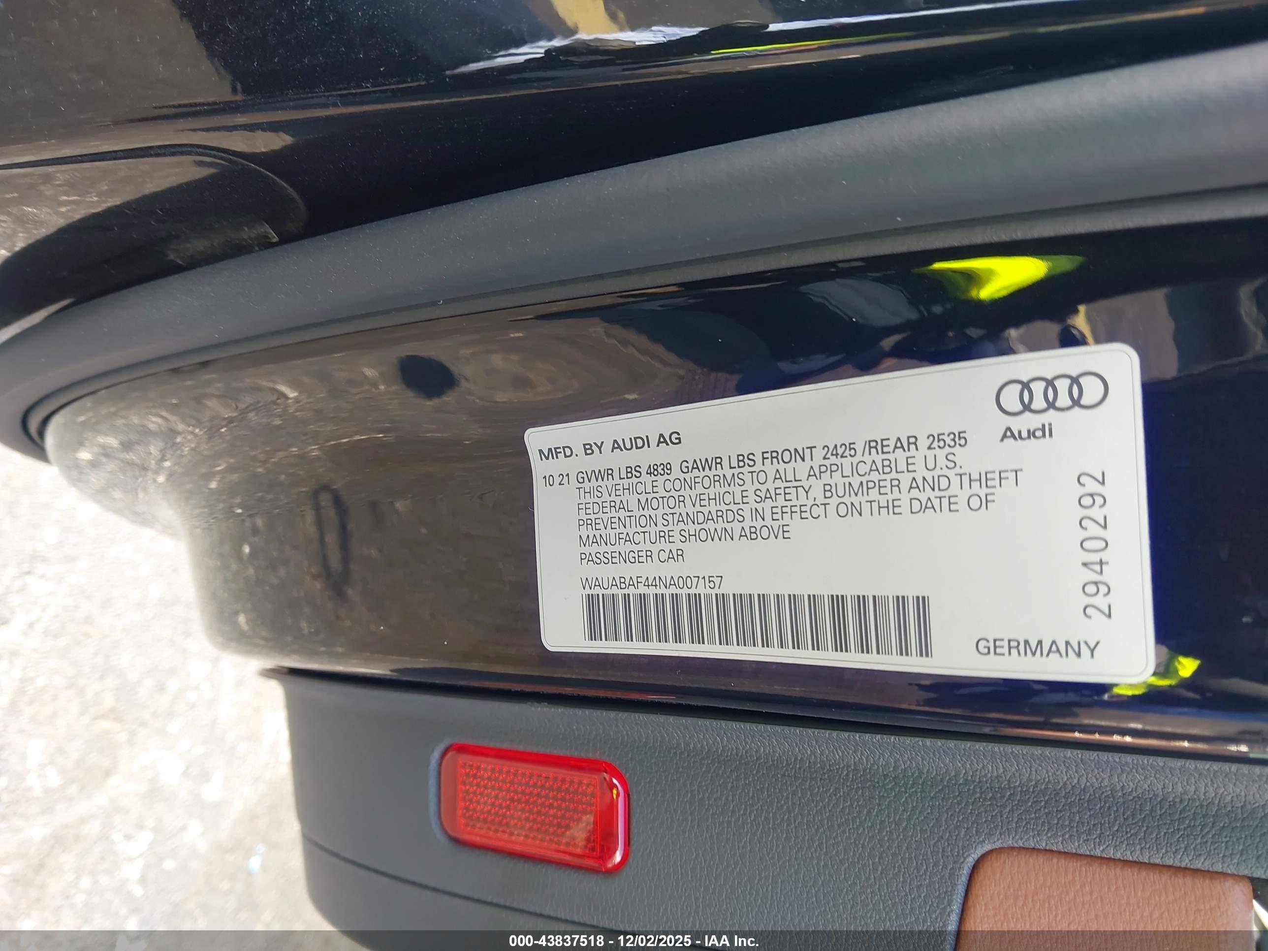 AUDI A4 image 9