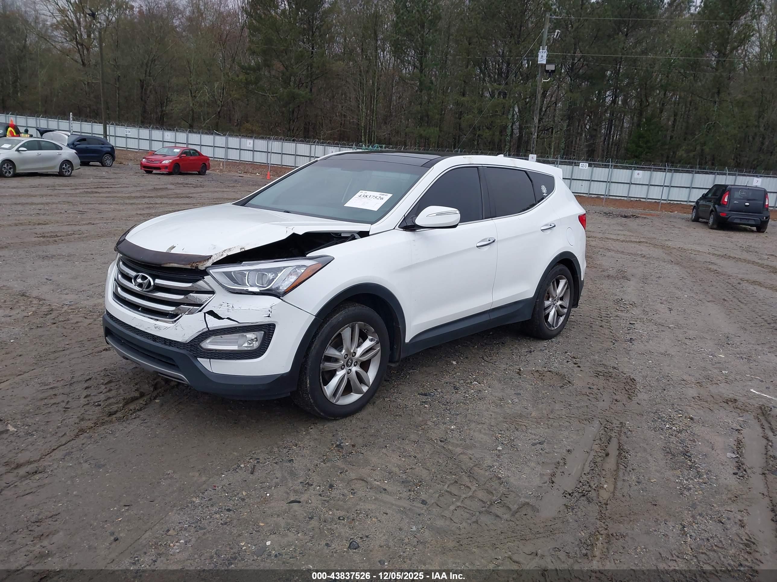 HYUNDAI SANTA image 2
