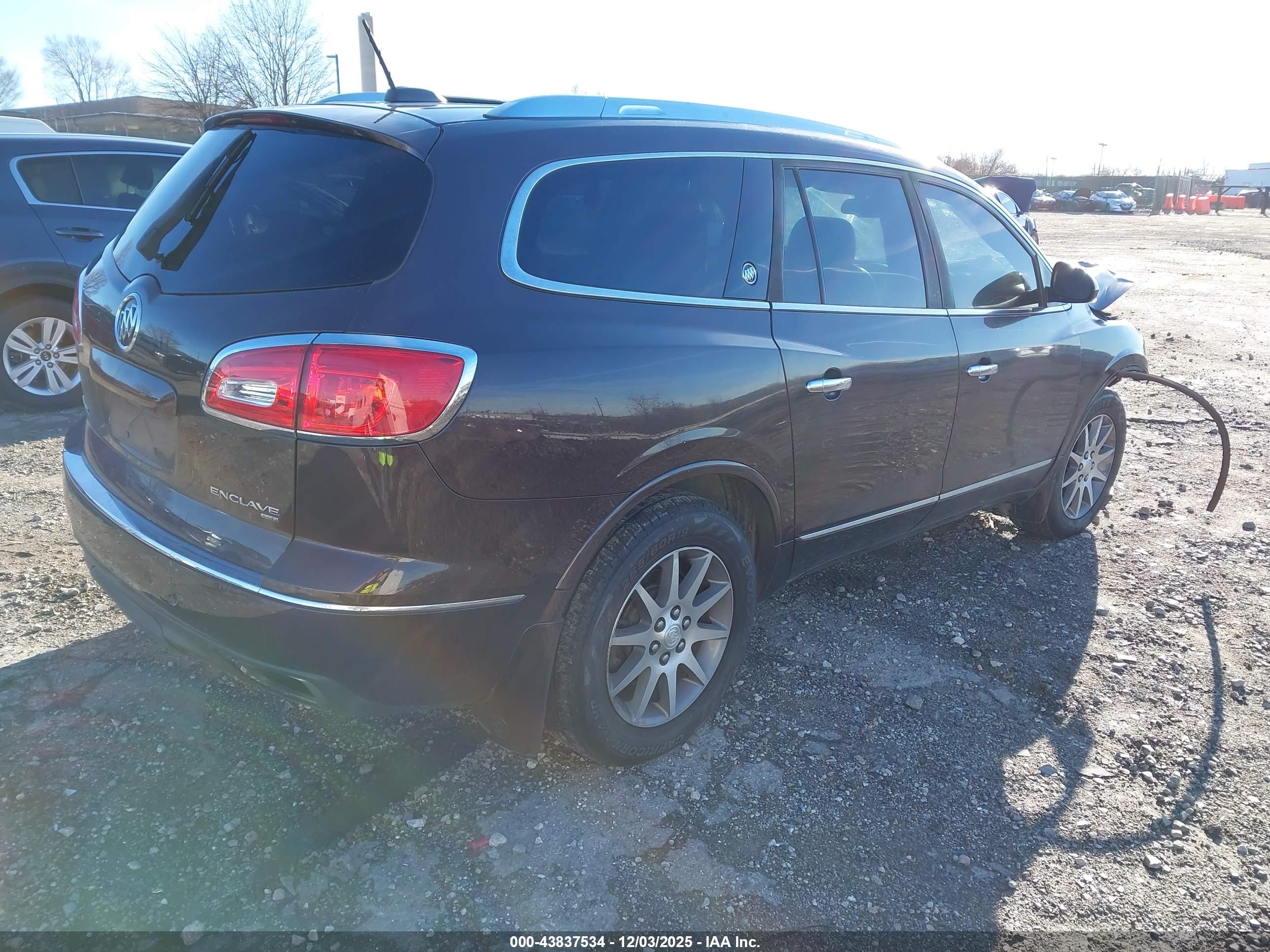 BUICK ENCLAVE image 4