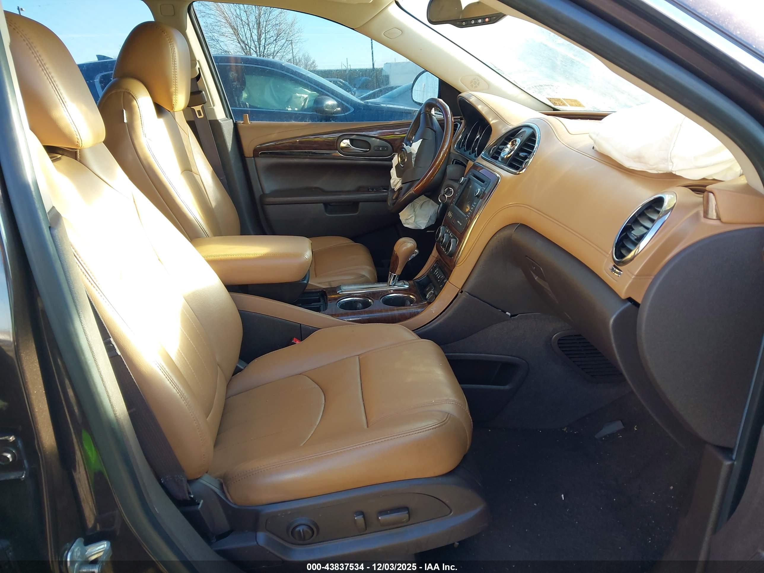 BUICK ENCLAVE image 5