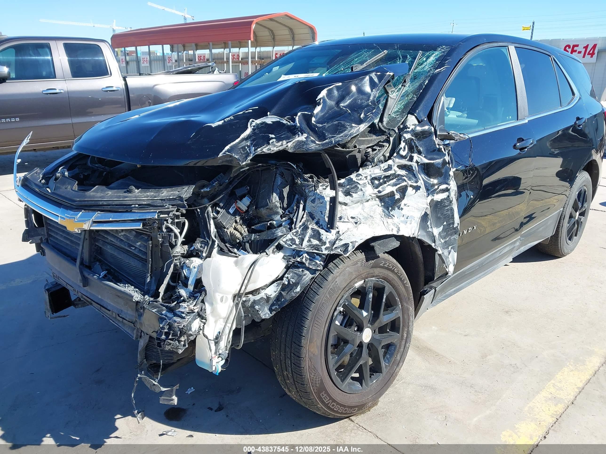 CHEVROLET EQUINOX image 6