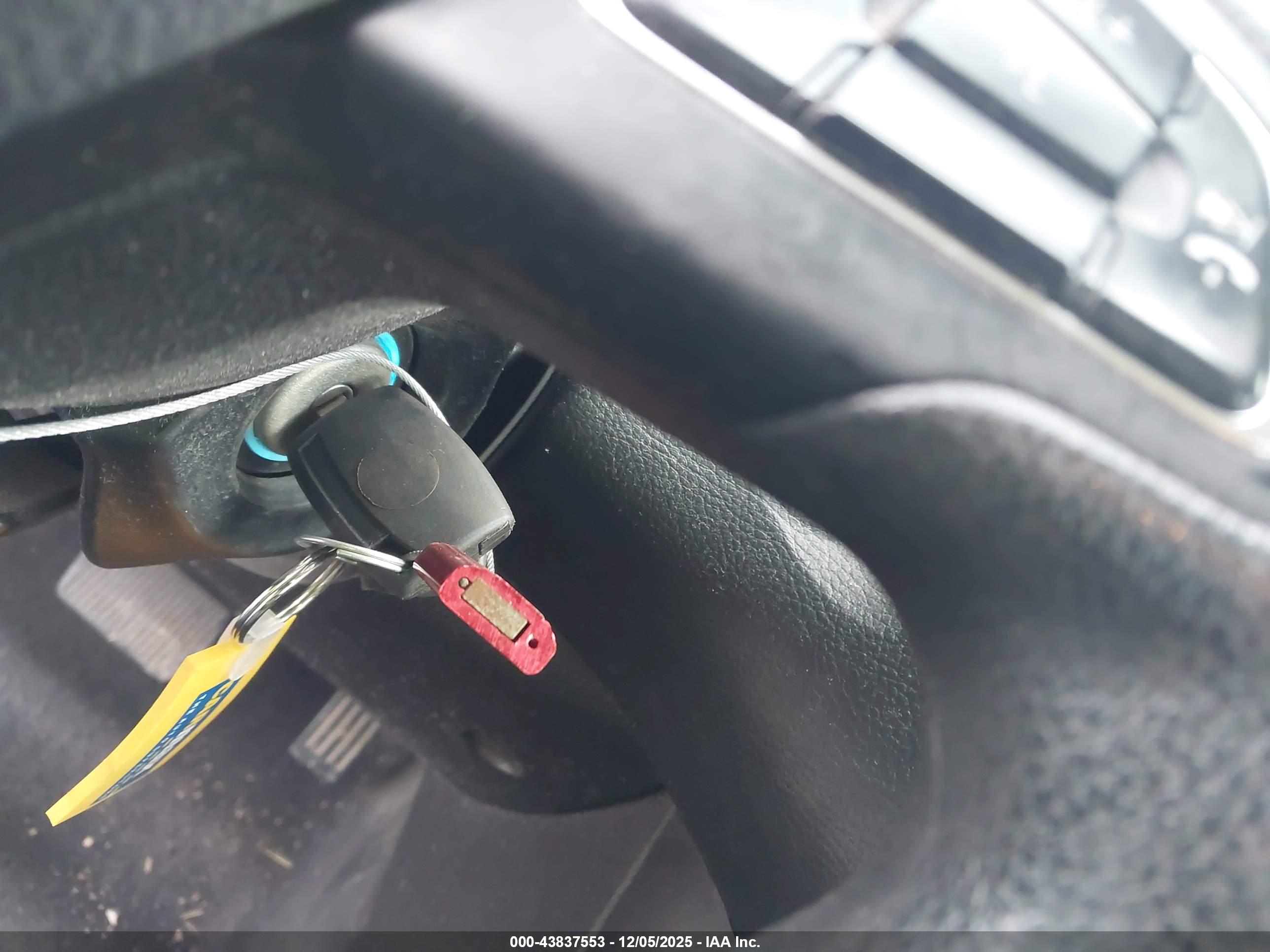 FORD FOCUS image 11