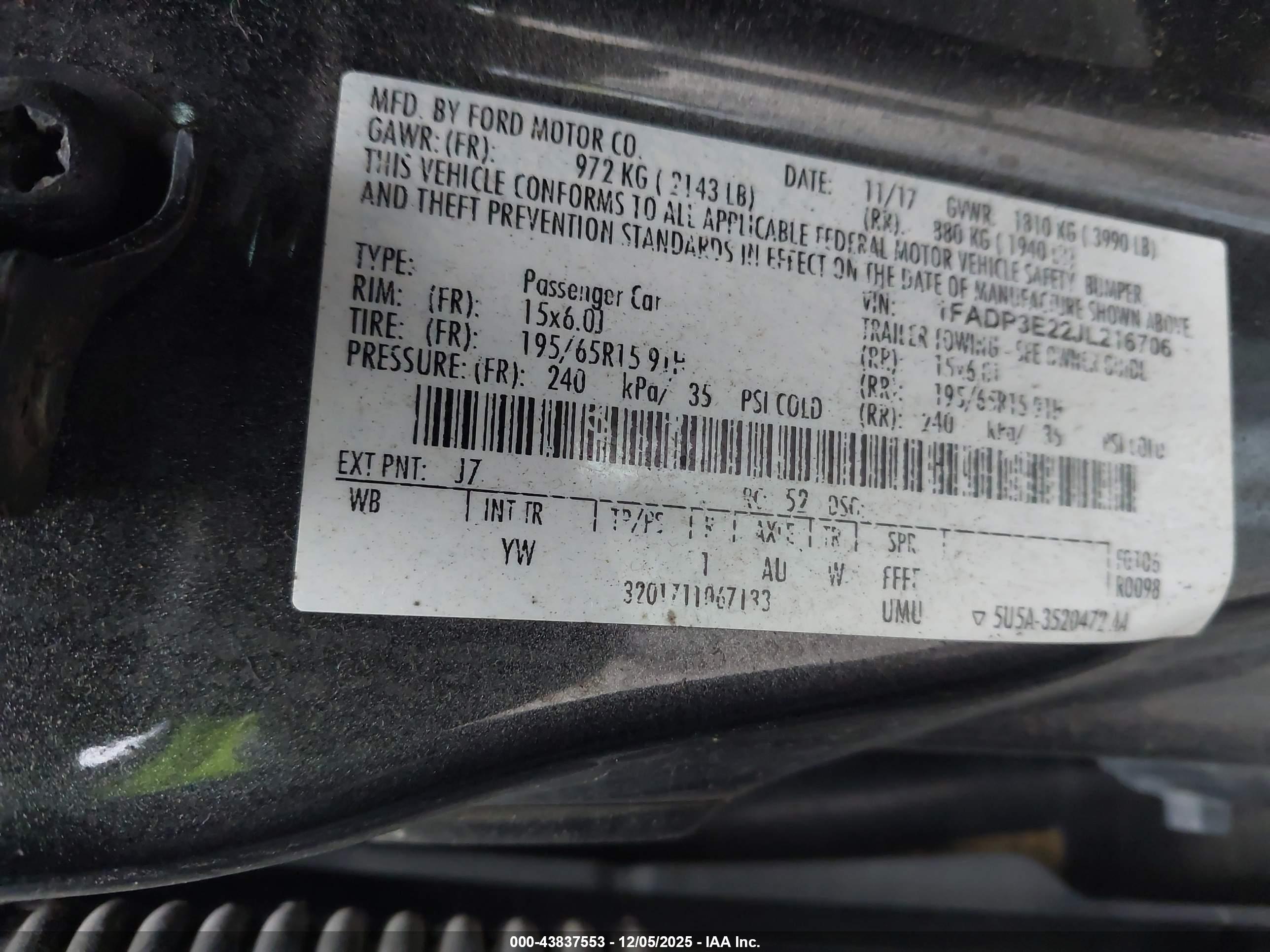 FORD FOCUS image 9