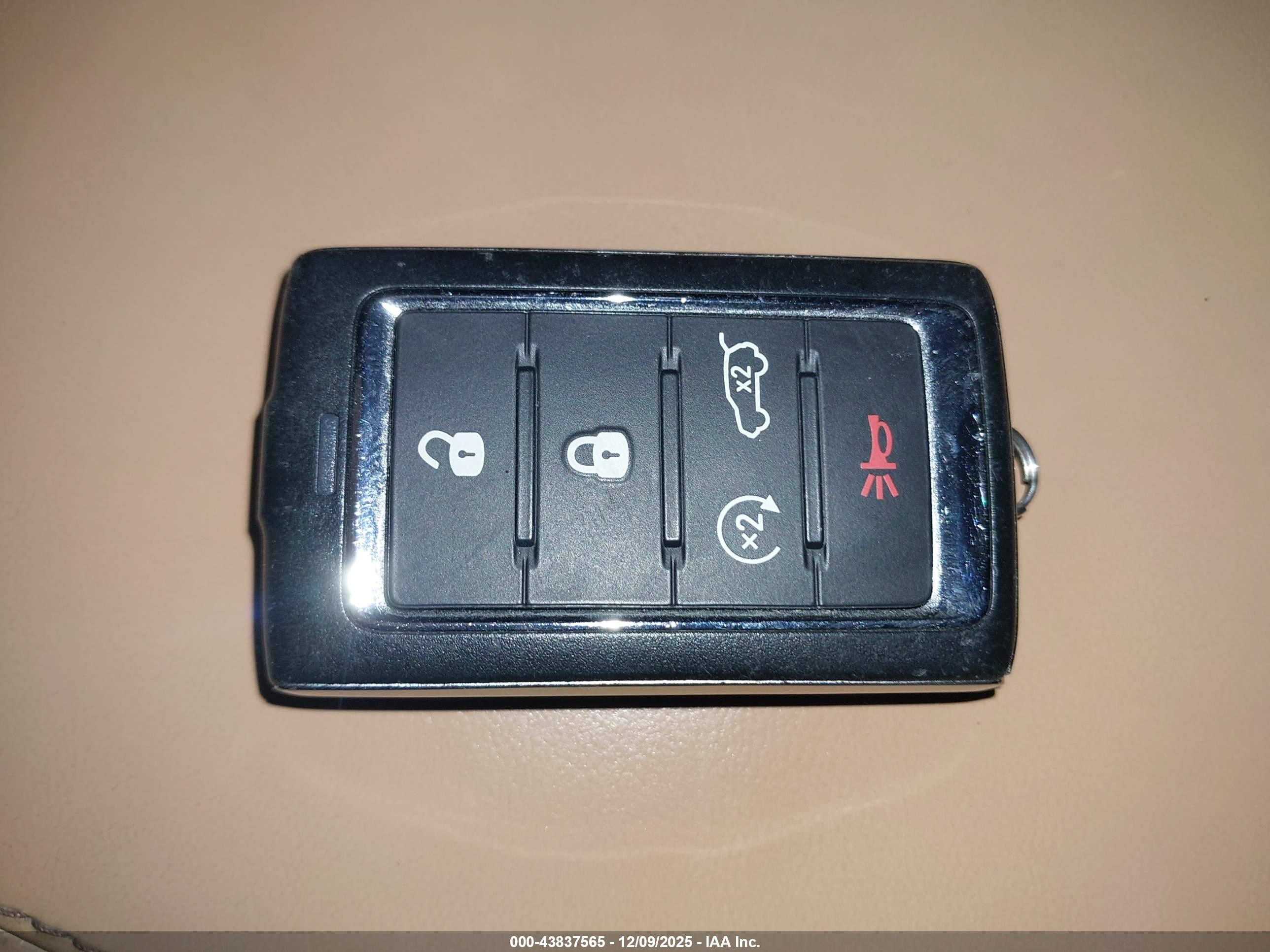 JEEP GRAND image 11