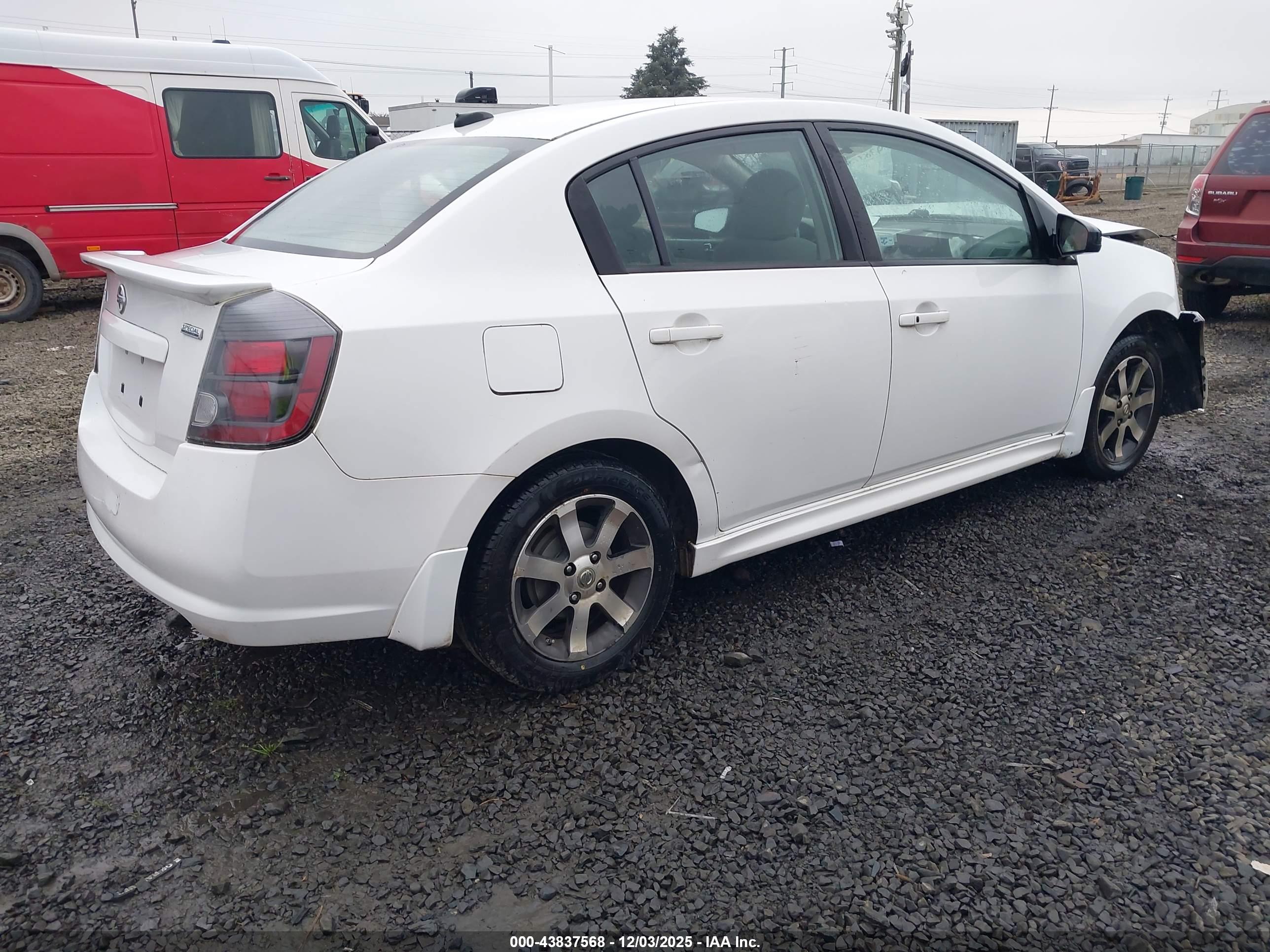 NISSAN SENTRA image 4