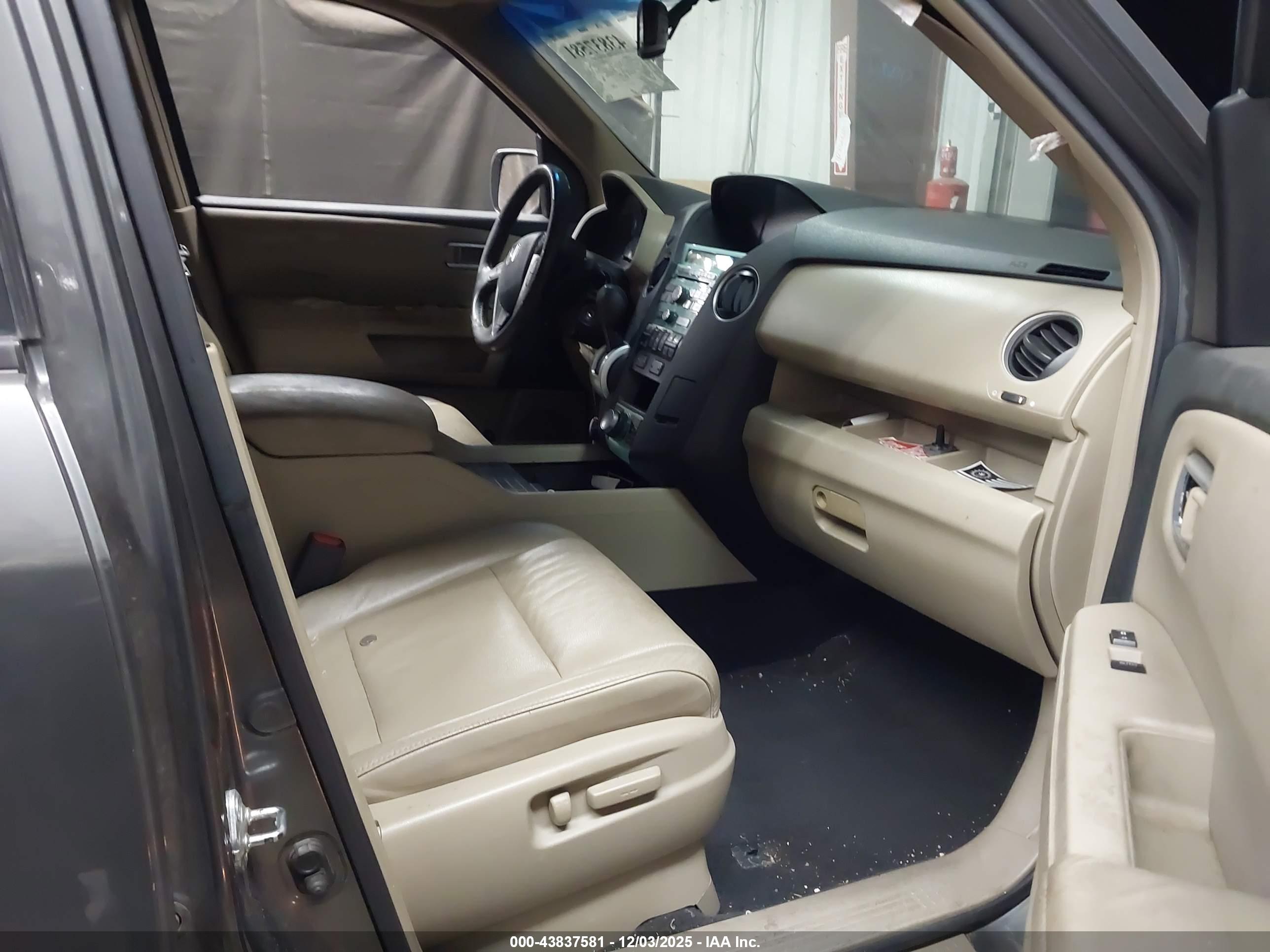 HONDA PILOT image 5