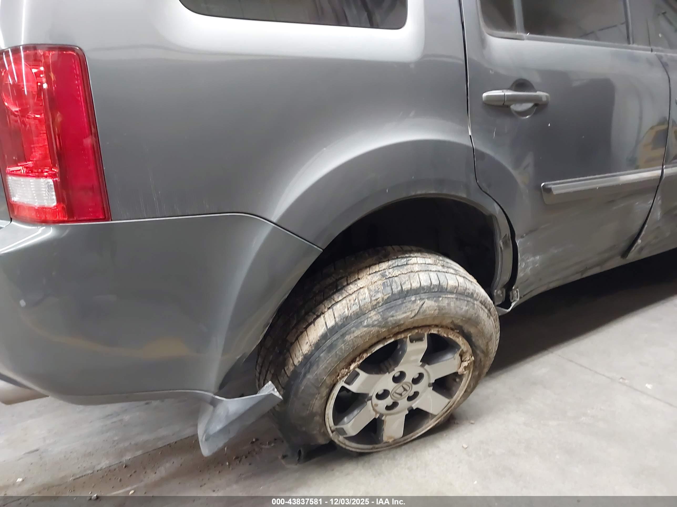 HONDA PILOT image 6
