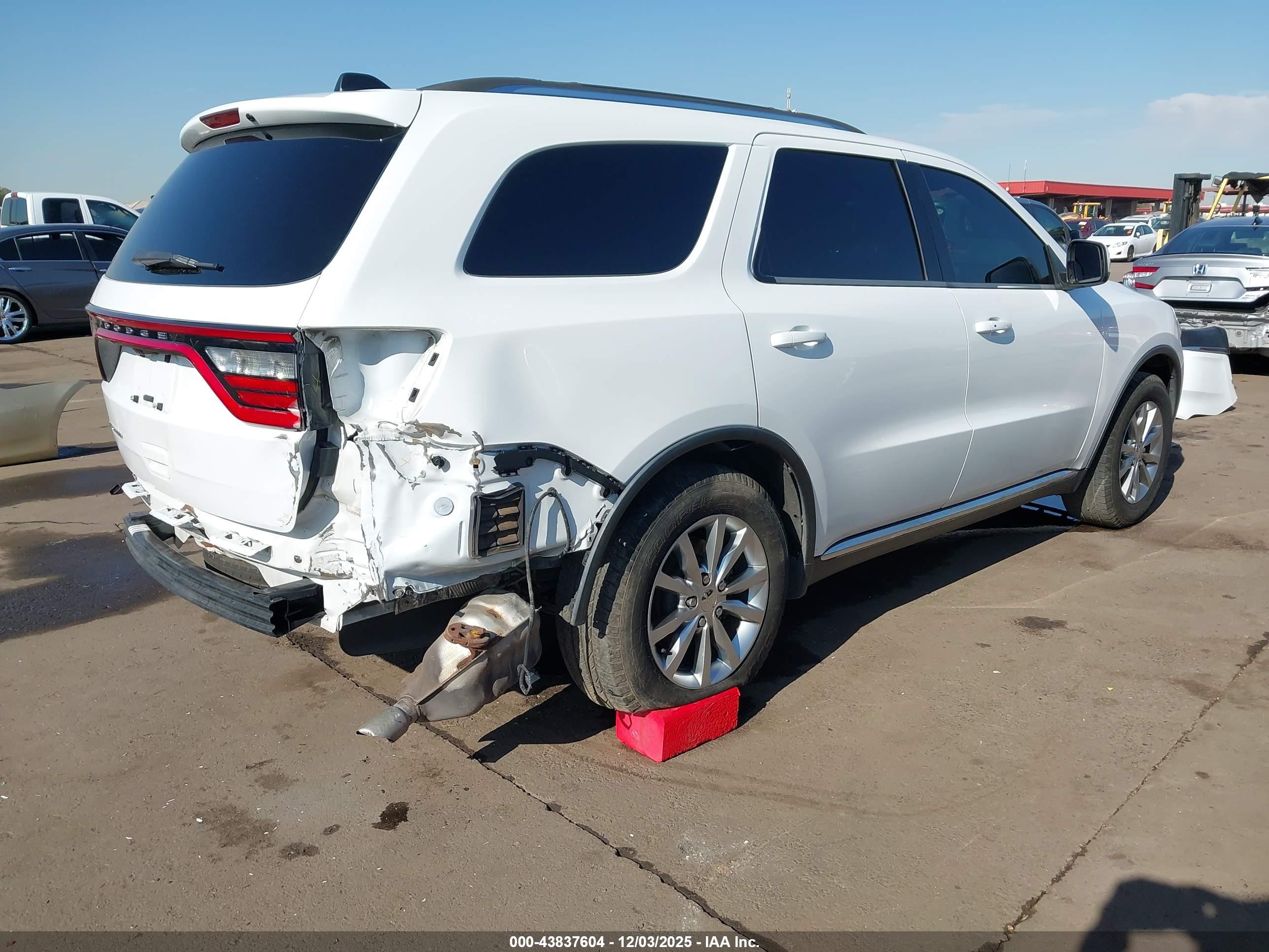 DODGE DURANGO image 6