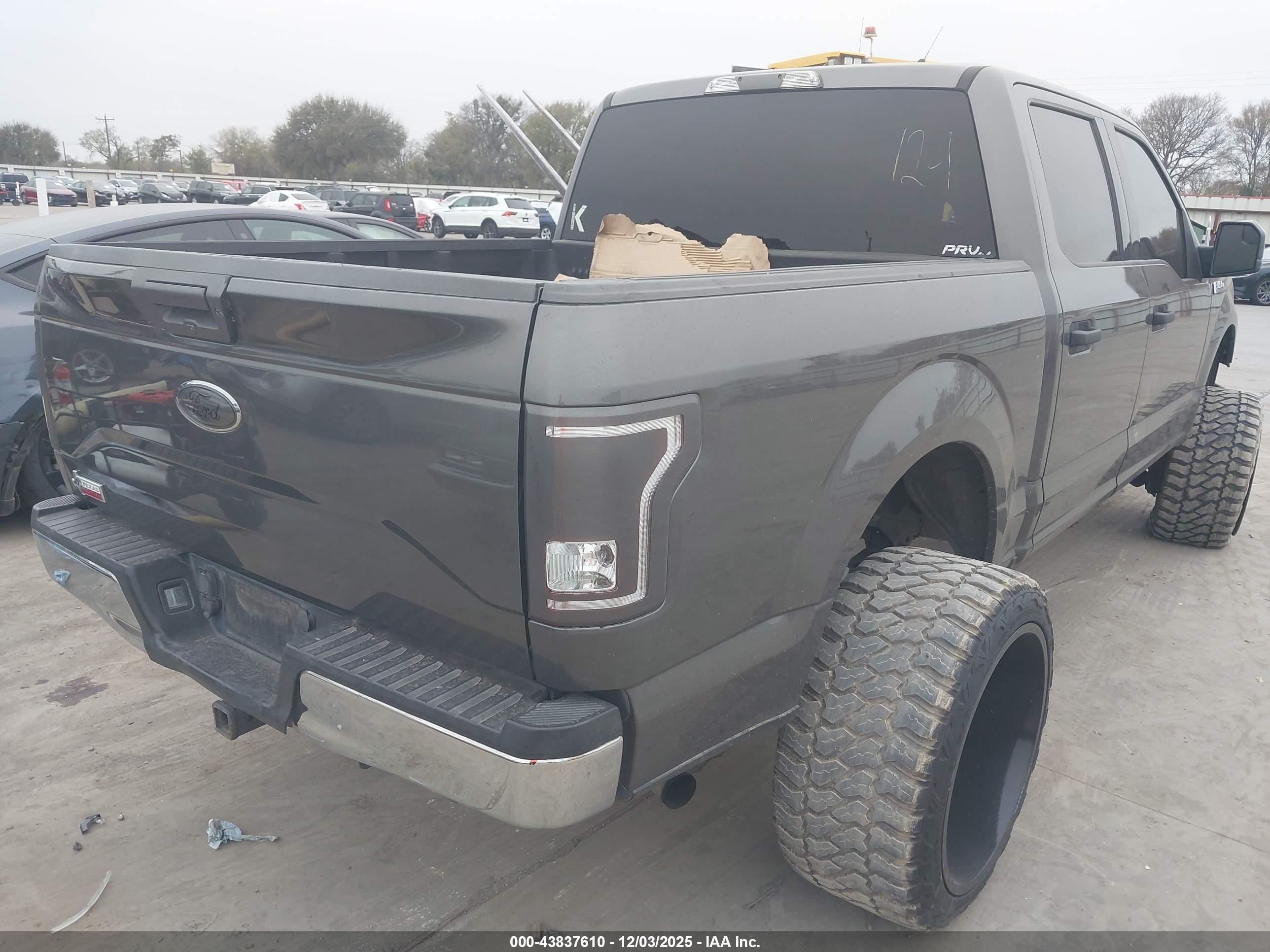 FORD F-150 image 4