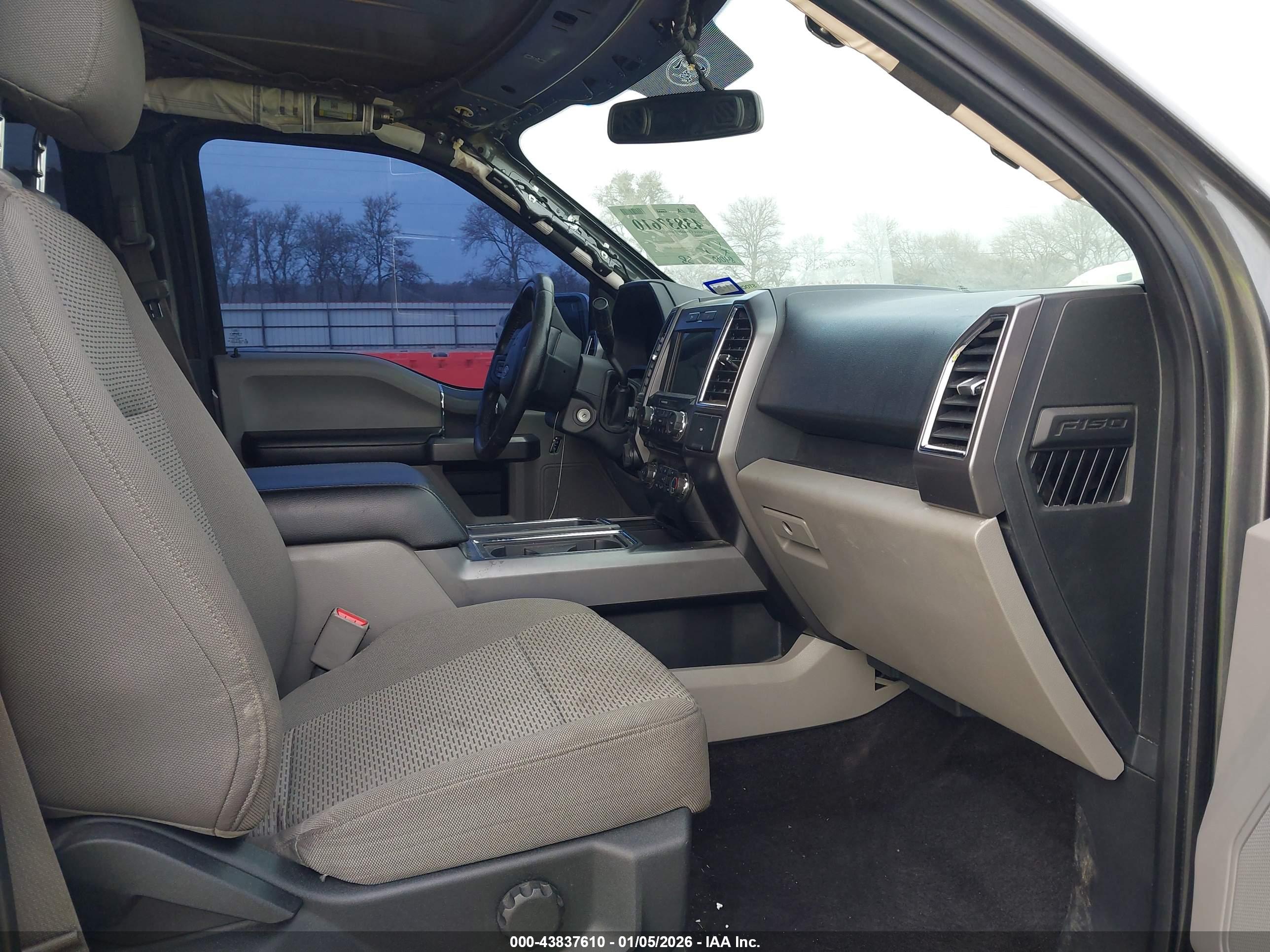 FORD F-150 image 5