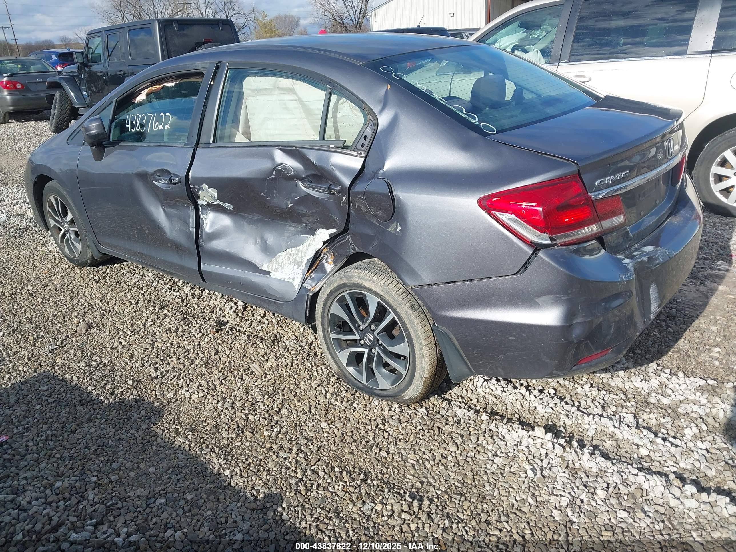 HONDA CIVIC image 3