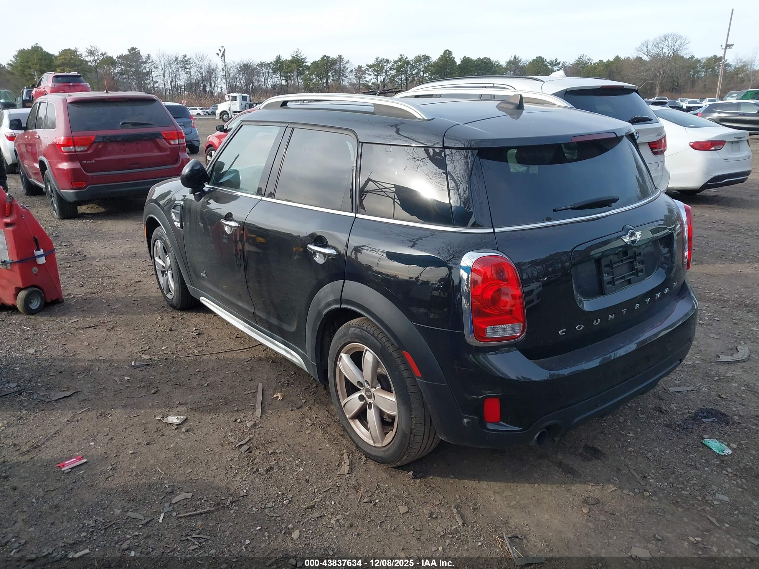 MINI COUNTRYMAN image 3