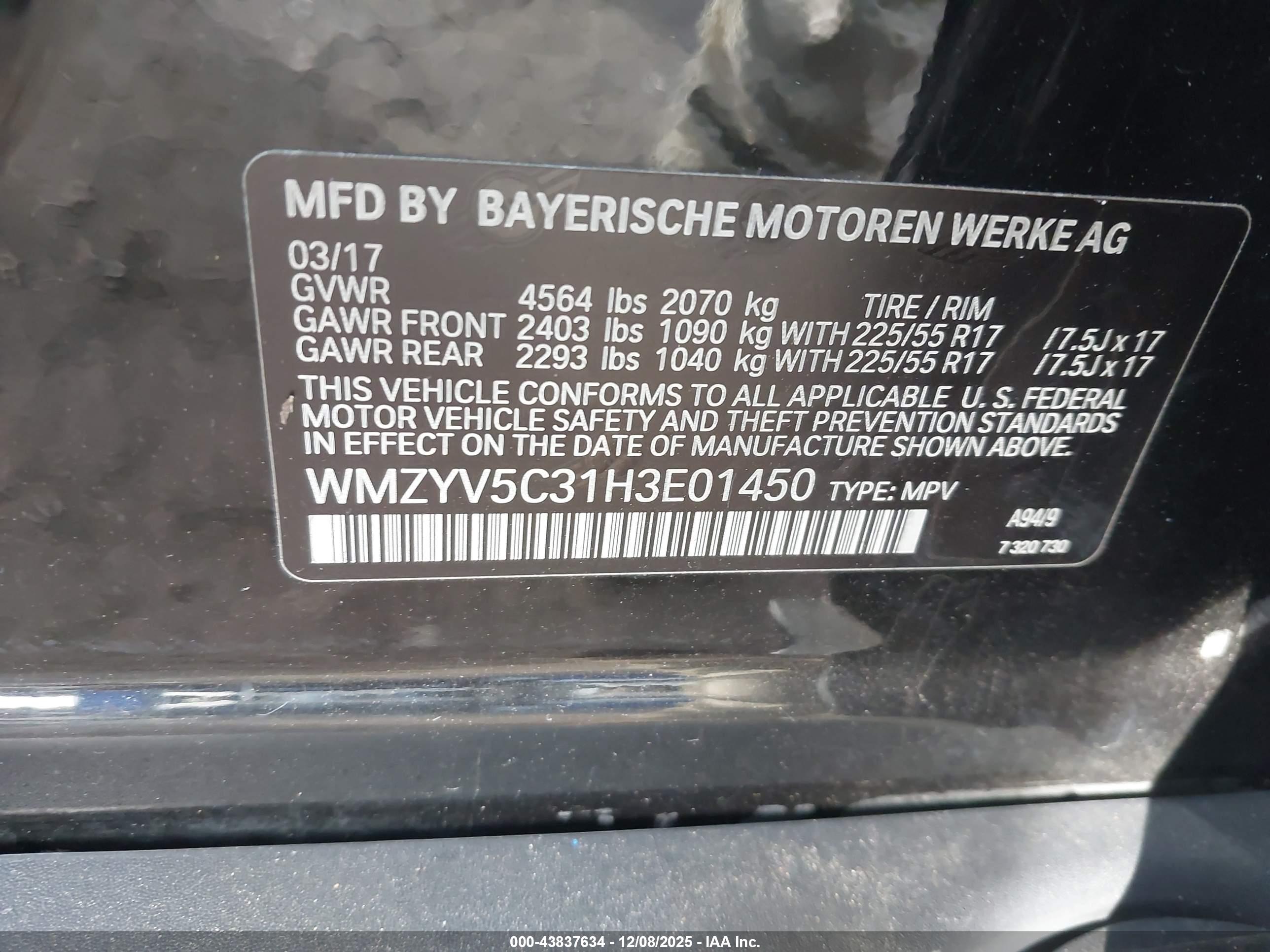 MINI COUNTRYMAN image 9