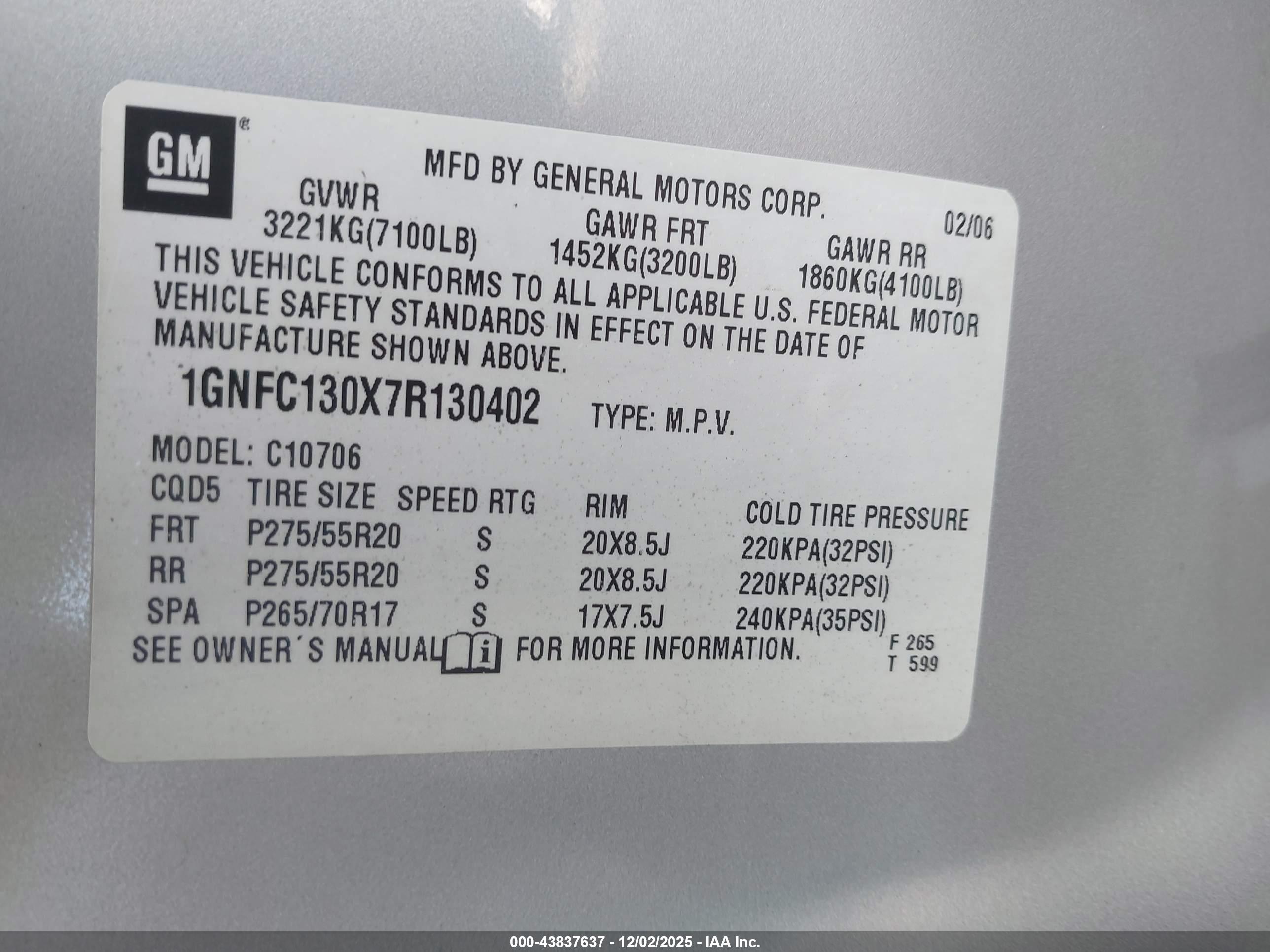 CHEVROLET TAHOE image 9