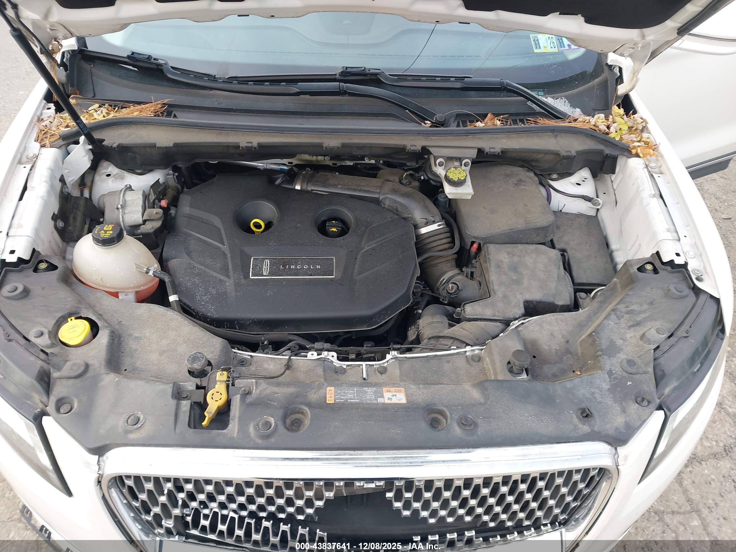 LINCOLN MKC image 10