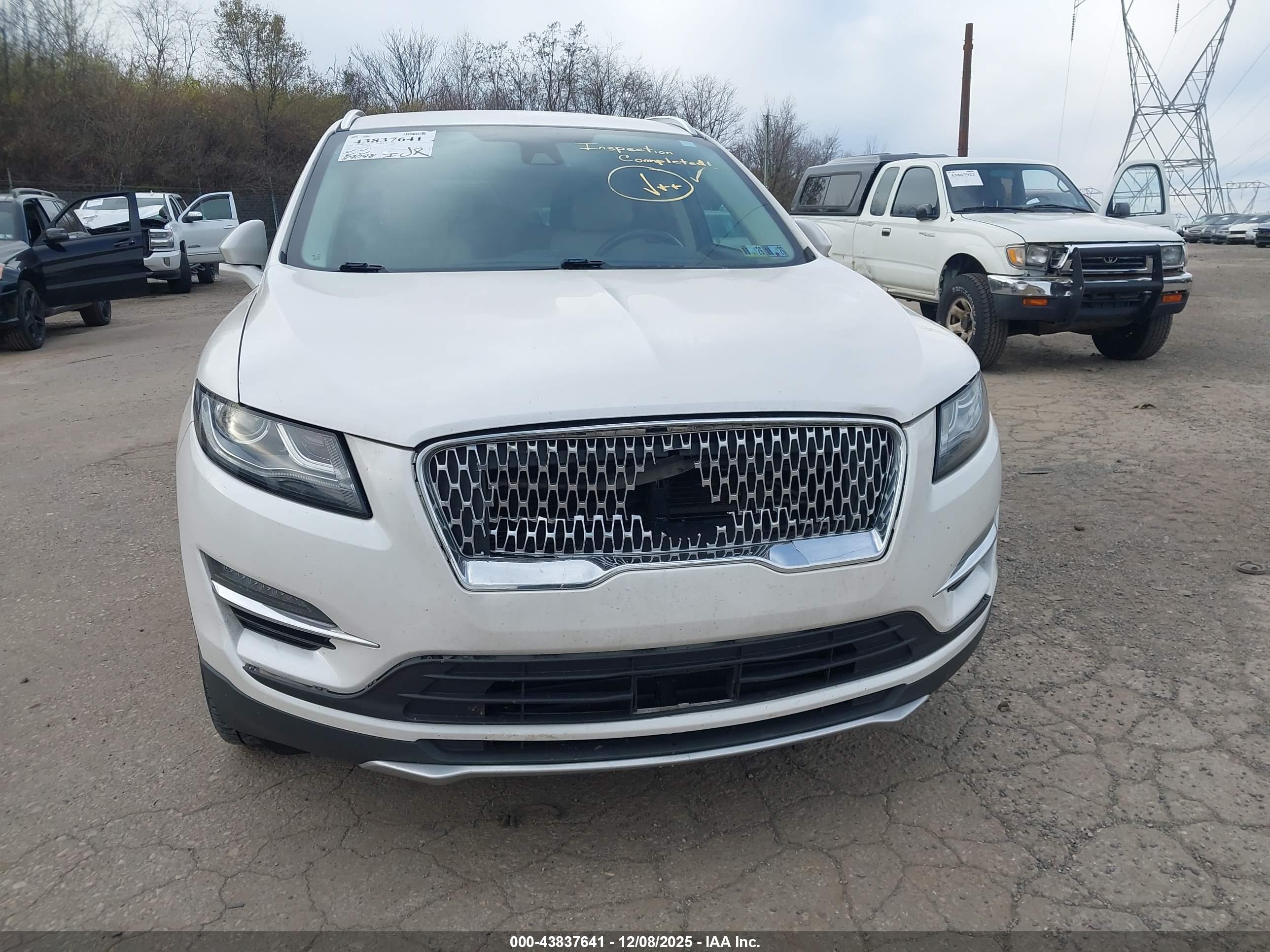 LINCOLN MKC image 6