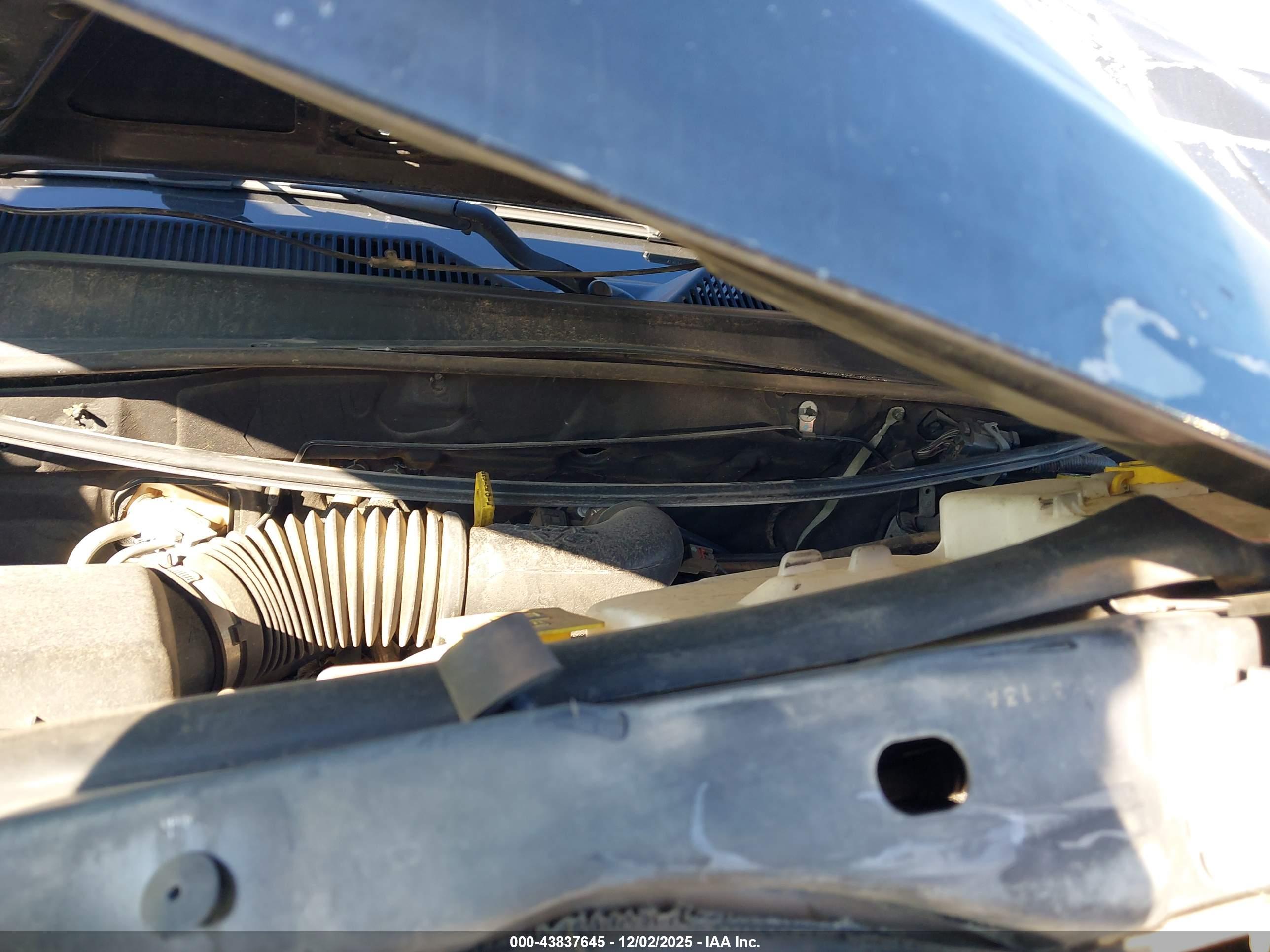 DODGE NITRO image 10