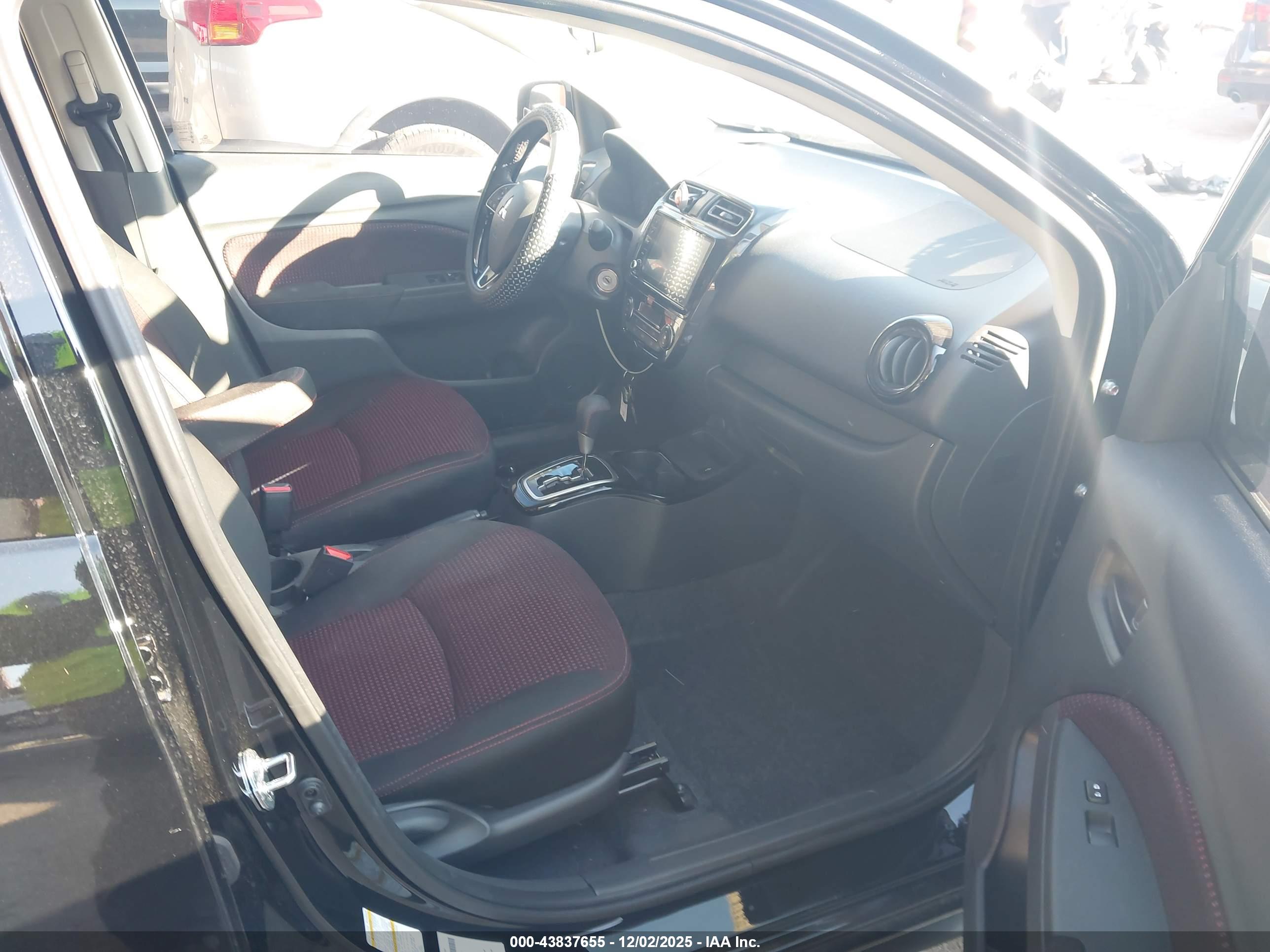 MITSUBISHI MIRAGE image 5