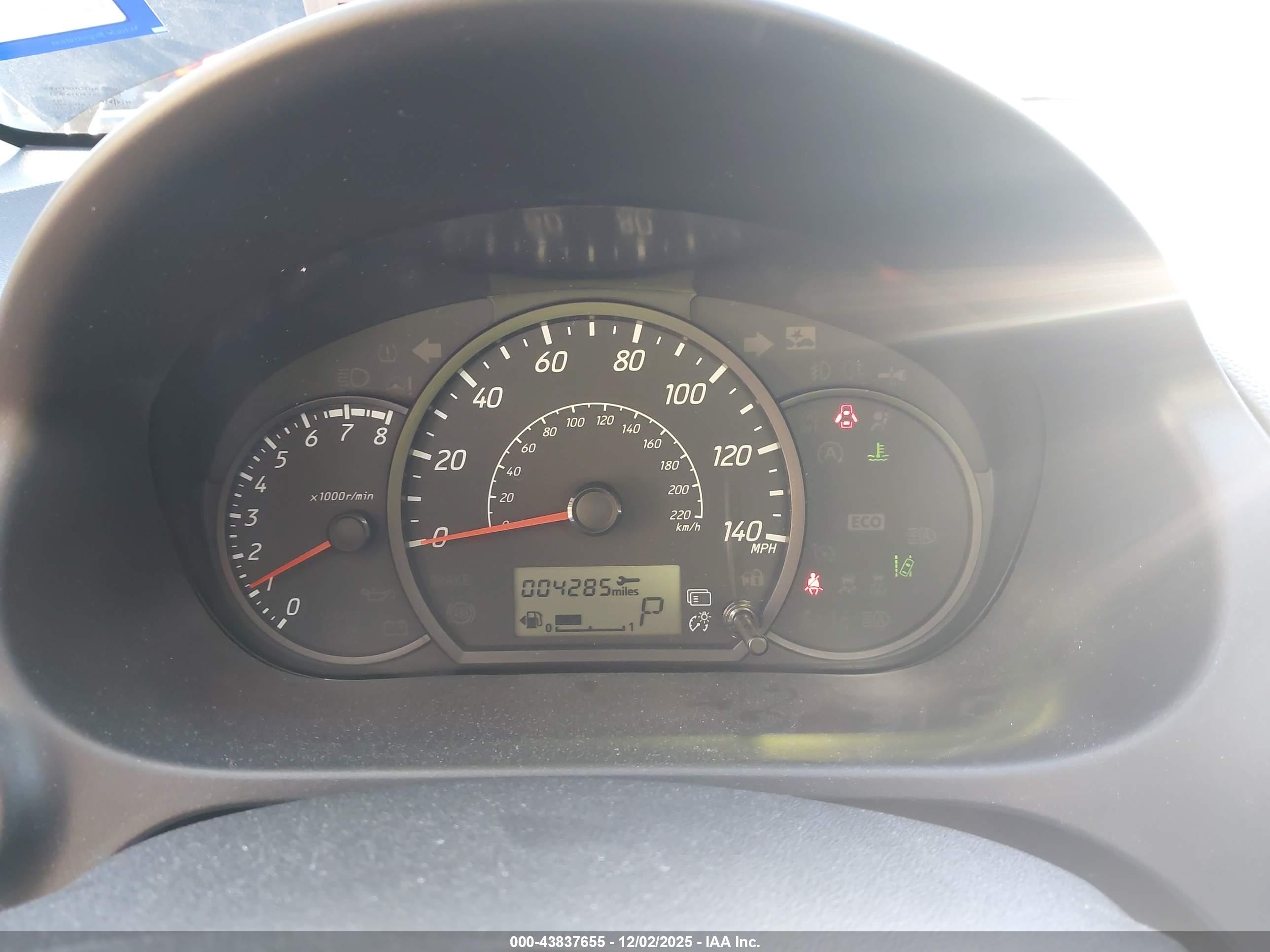 MITSUBISHI MIRAGE image 7