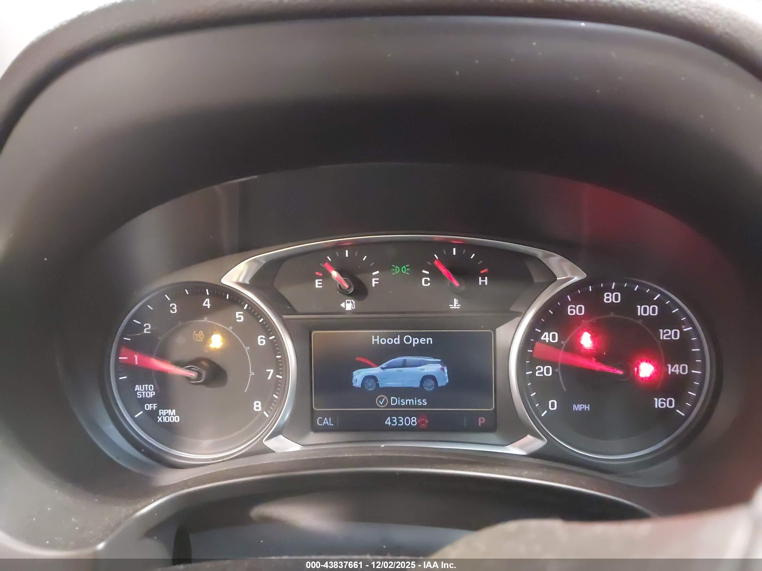 GMC TERRAIN image 7