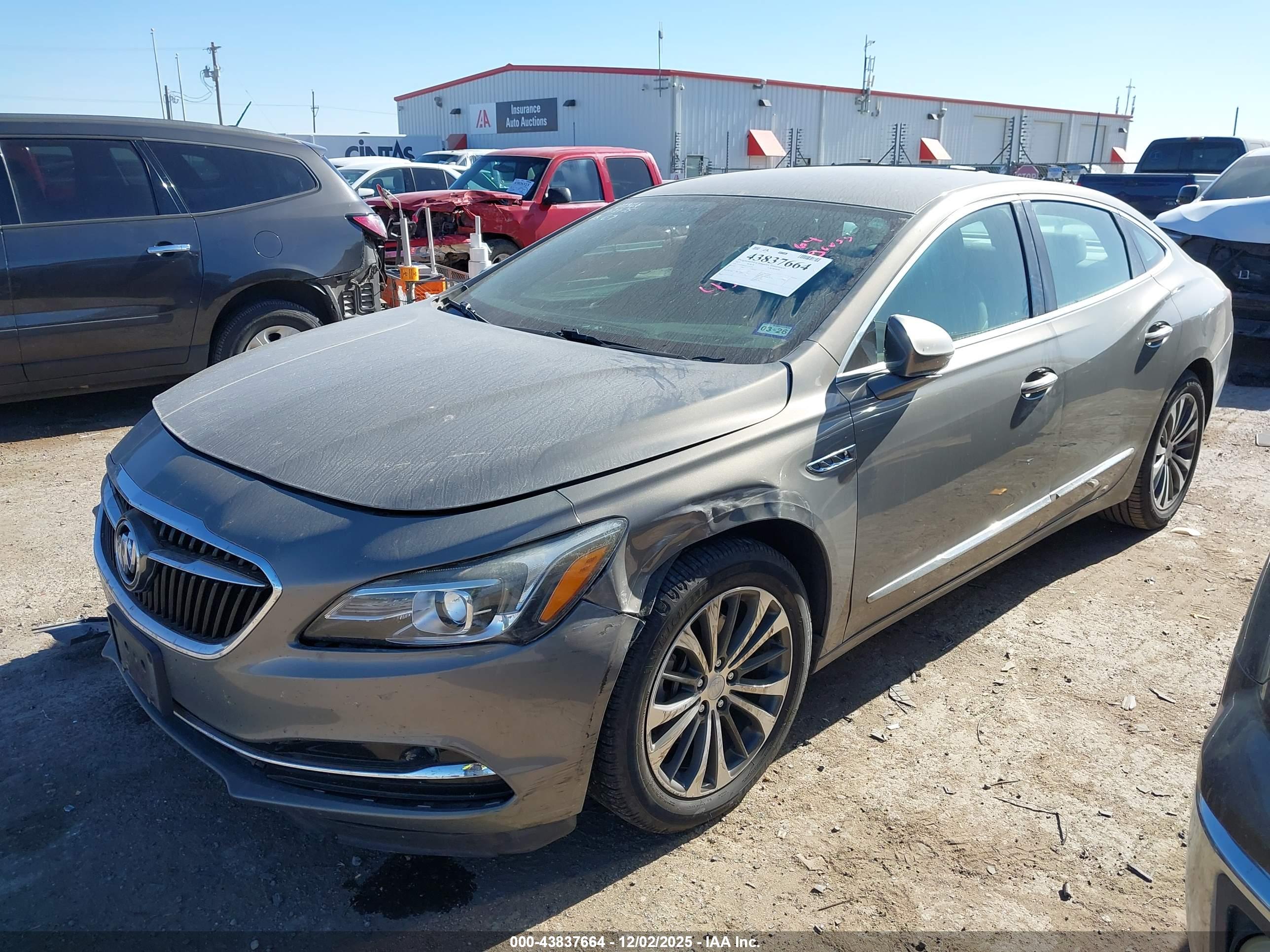 BUICK LACROSSE image 2