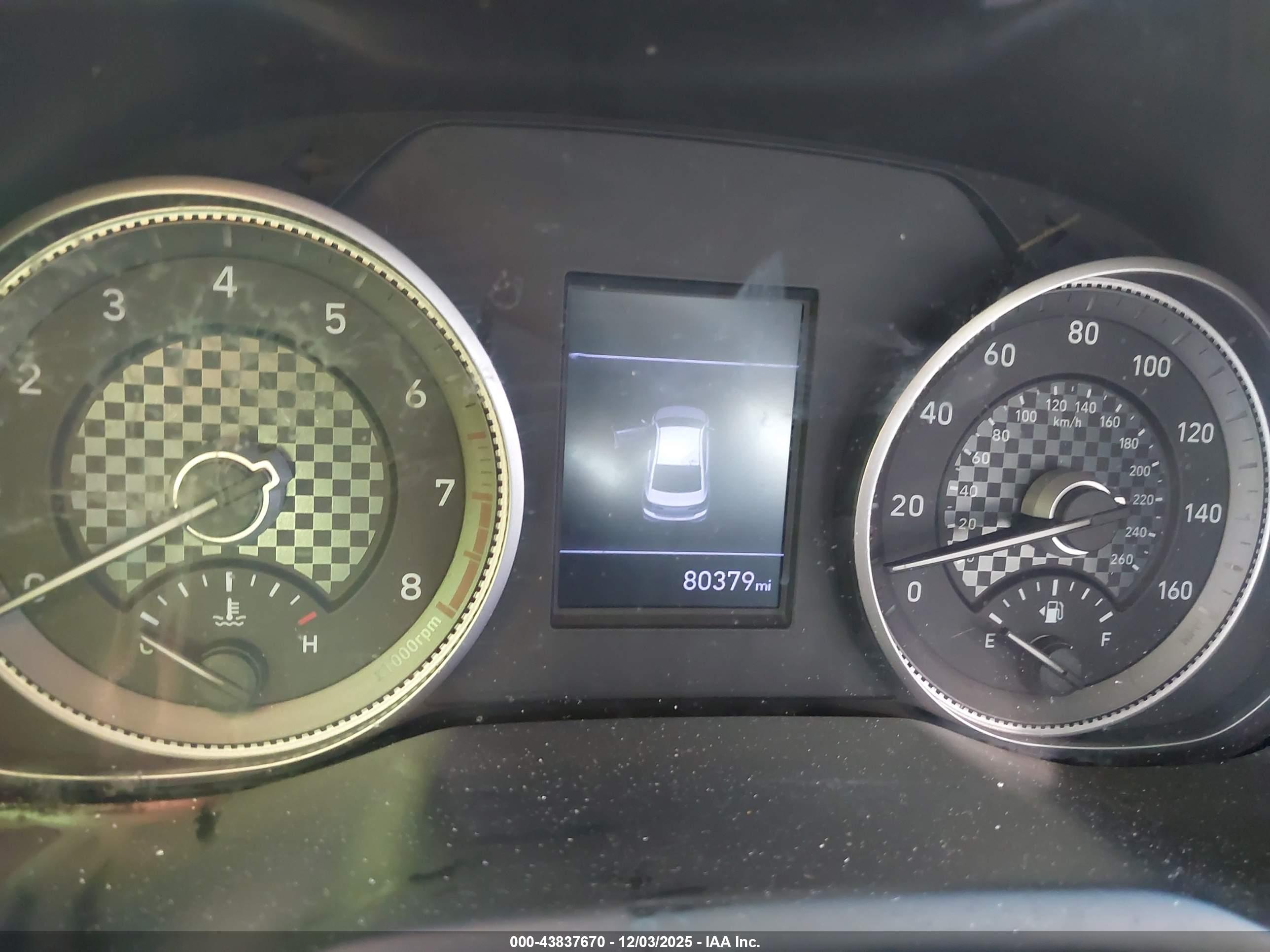 HYUNDAI ELANTRA image 7
