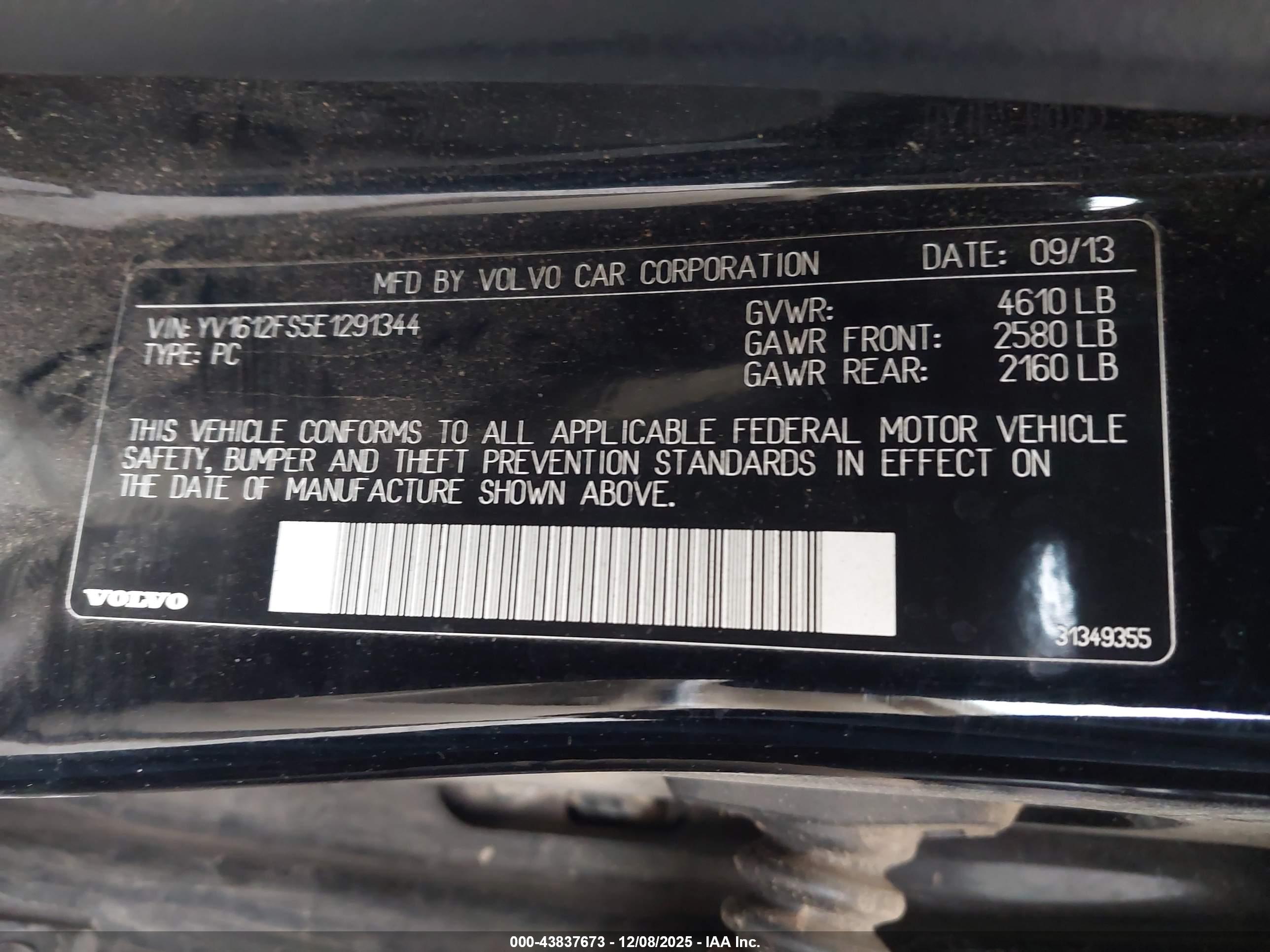 VOLVO S60 image 9