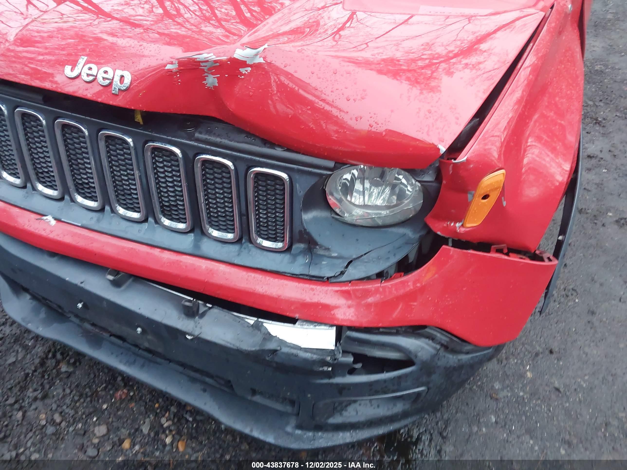 JEEP RENEGADE image 6