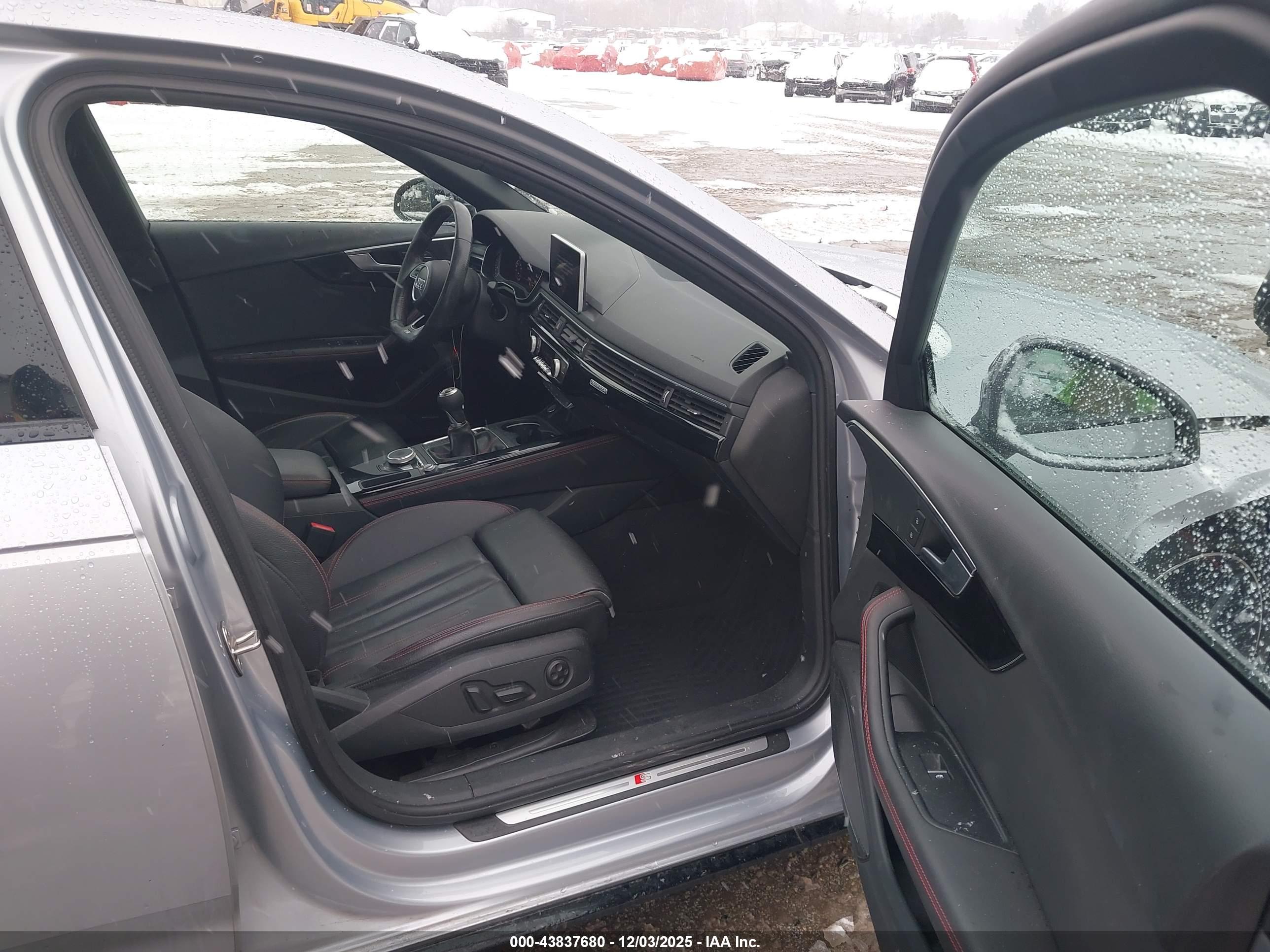 AUDI A4 image 5