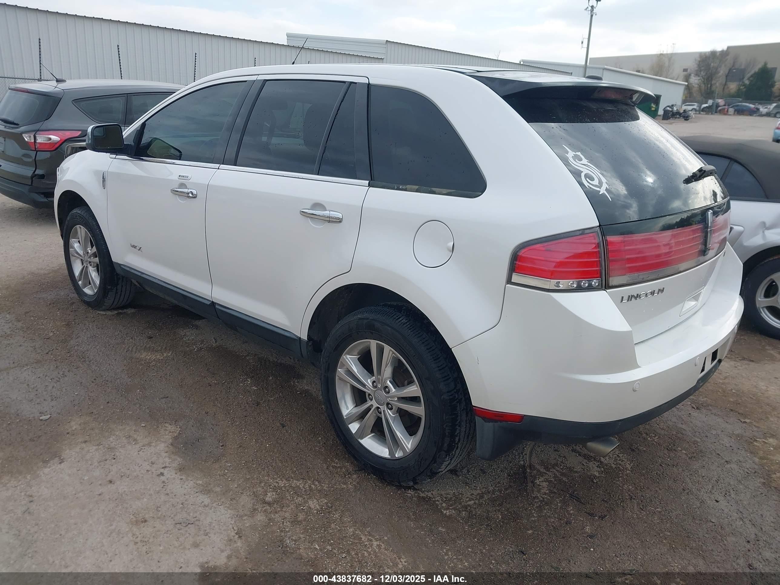 LINCOLN MKX image 3