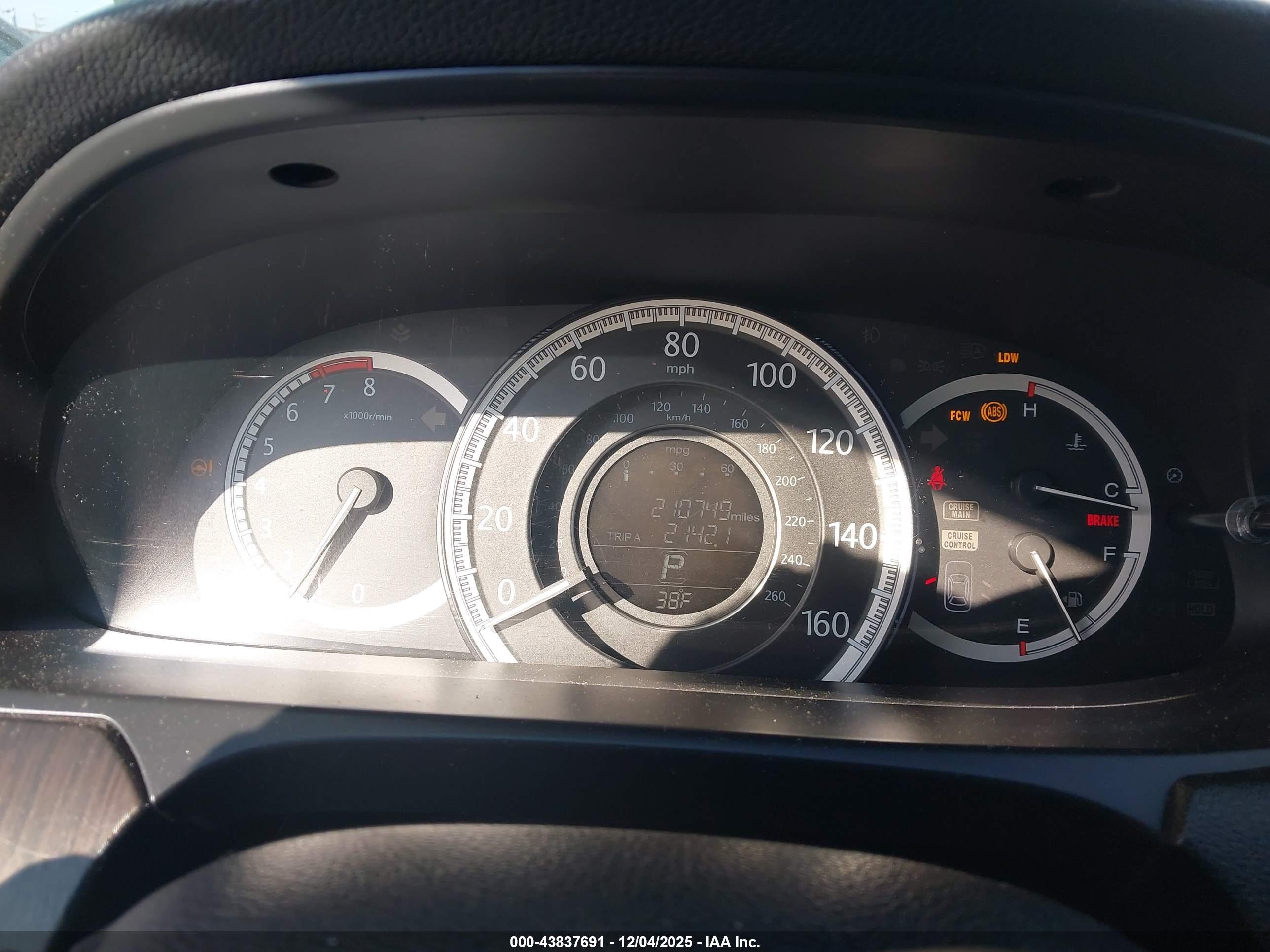 HONDA ACCORD image 7