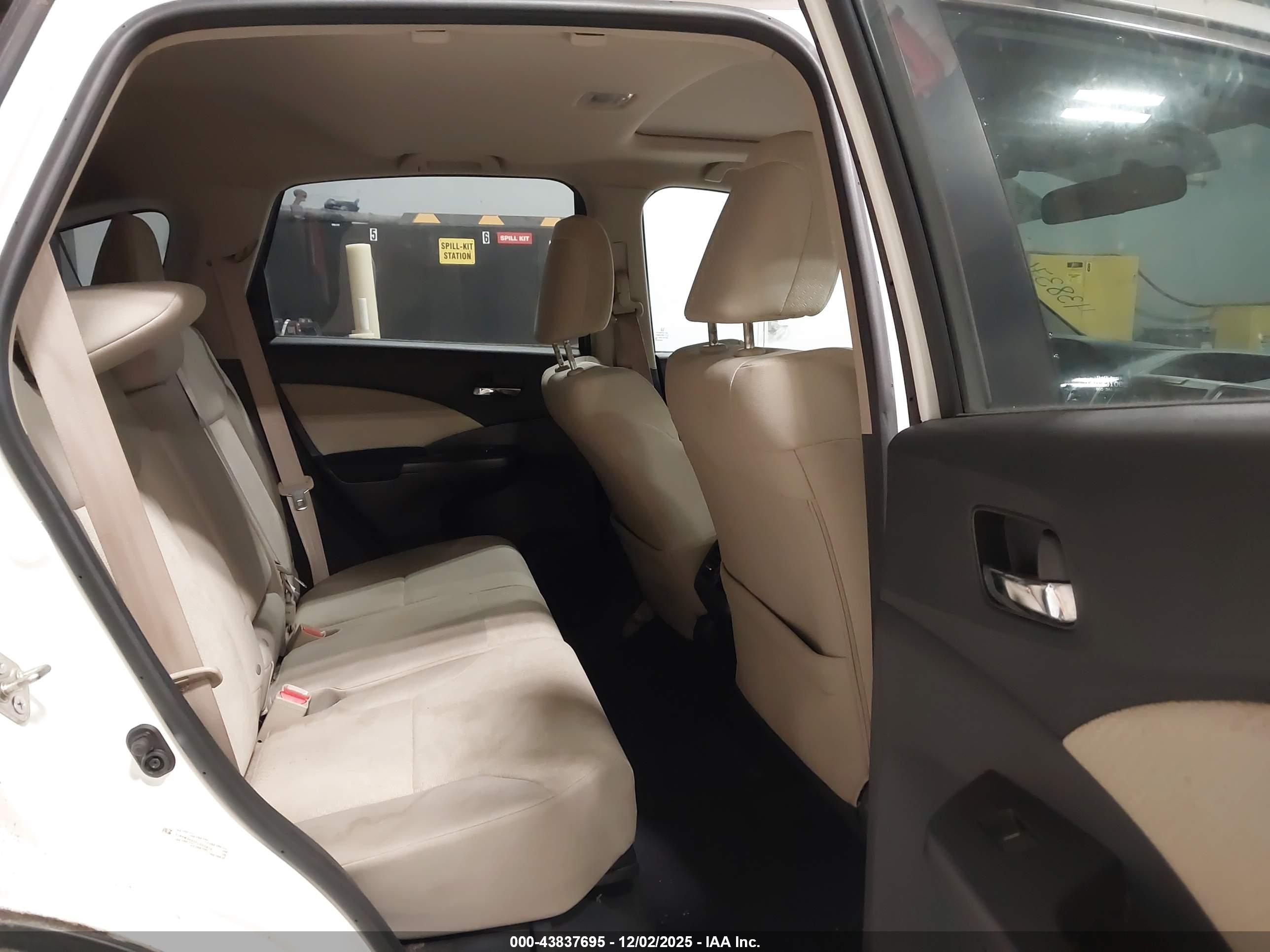 HONDA CR-V image 8